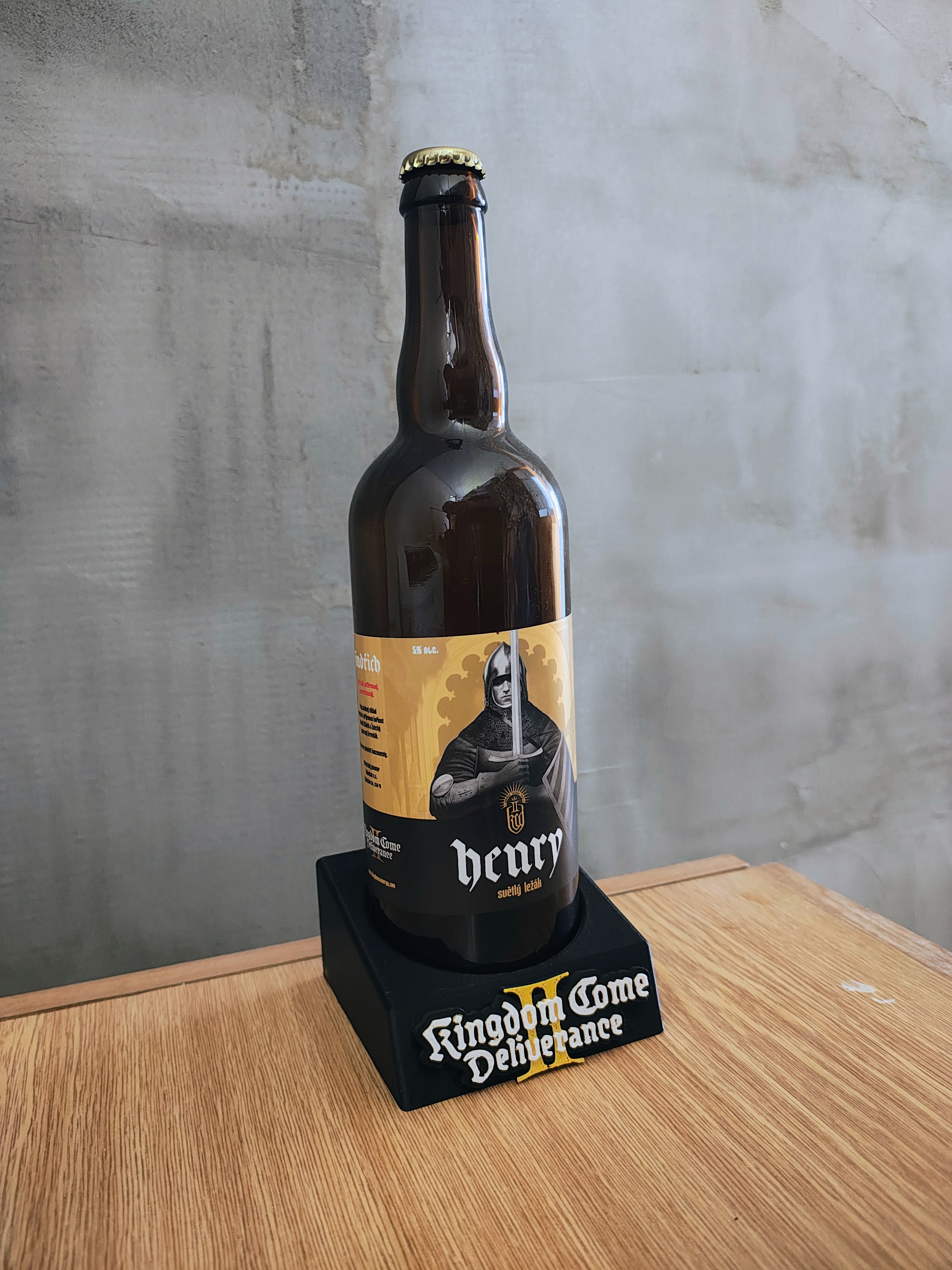 KCD II Beer Bottle Stand