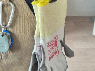 Glove Clip / Handschuh Clip by Gn_zg | Download free STL model |  Printables.com