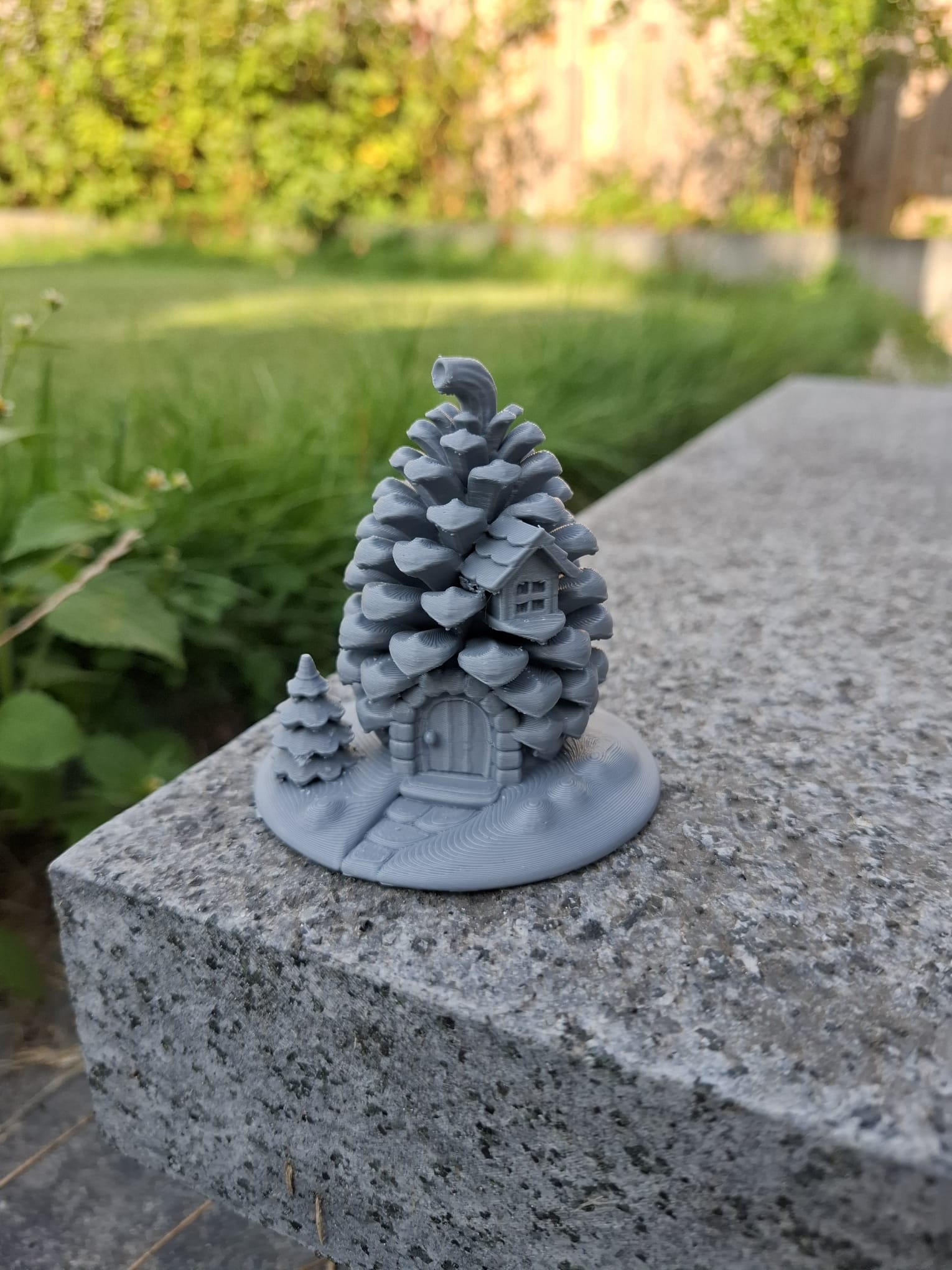 Pinecone Fairy House – Woodland Mini Cottage