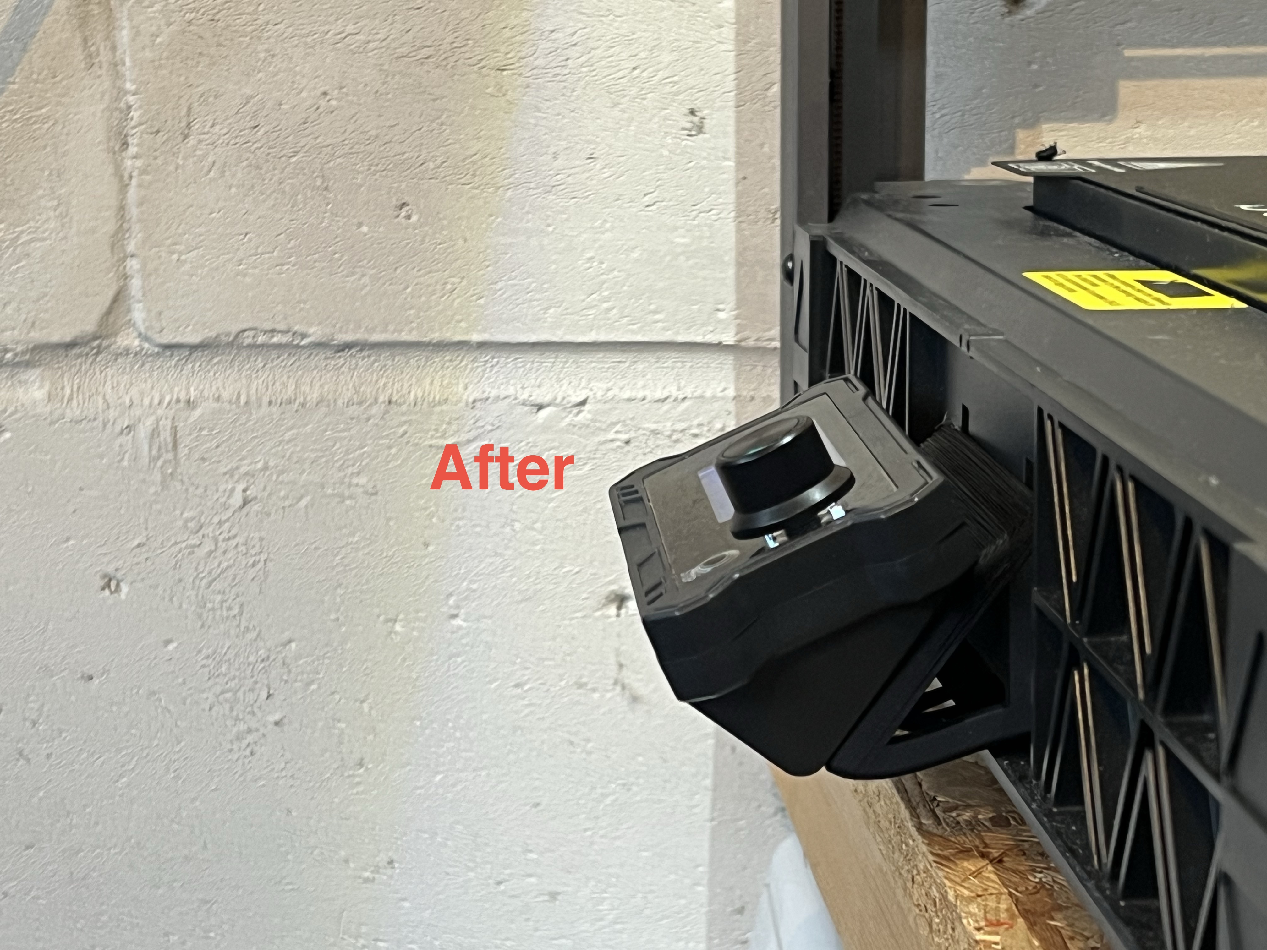Sovol SV08 Screen Bracket (Updated for enclosure) — thumbnail 6