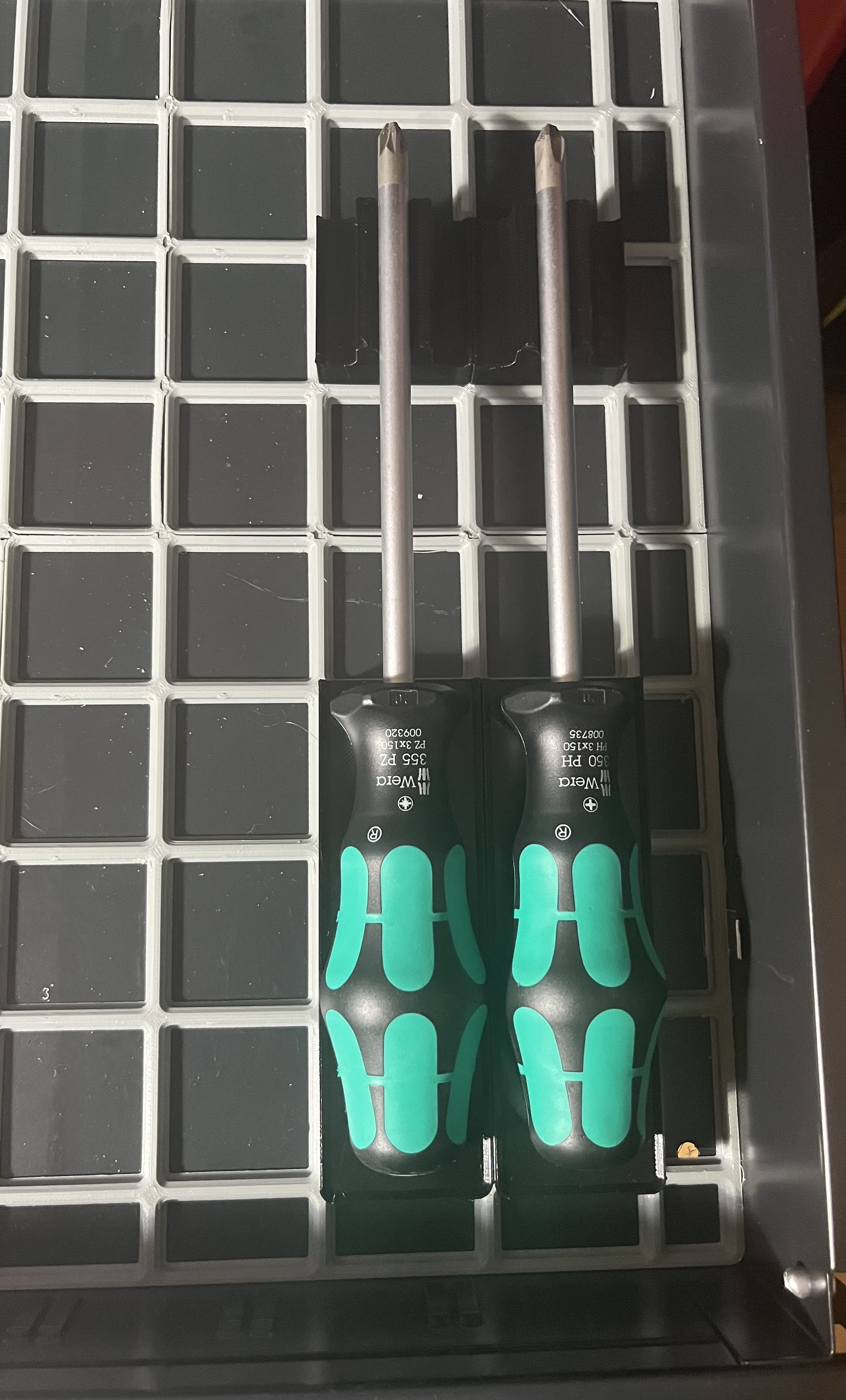 Gridfinity Wera screwdriver holder (XL)