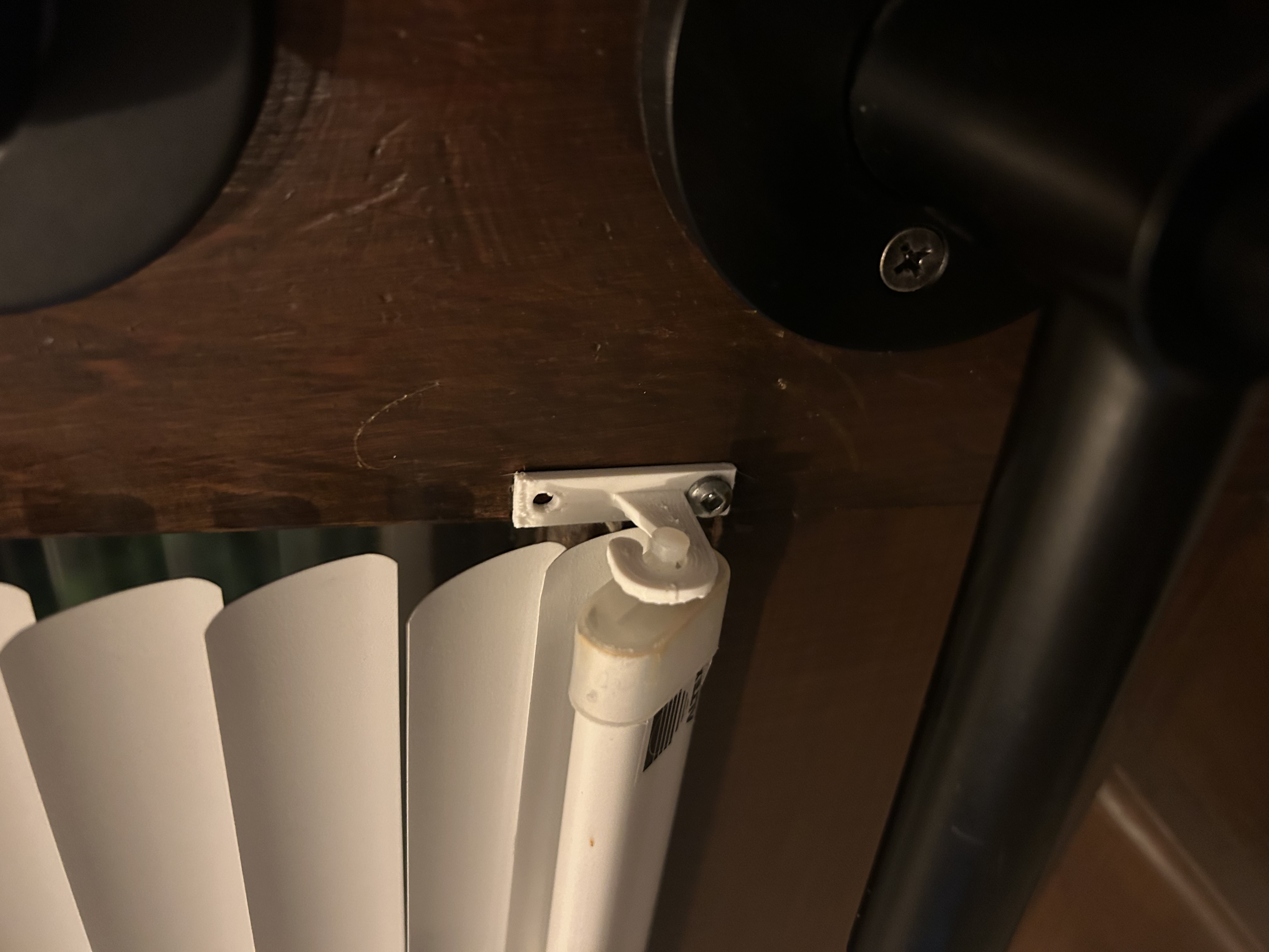 Perma System Shade Clip/Holder