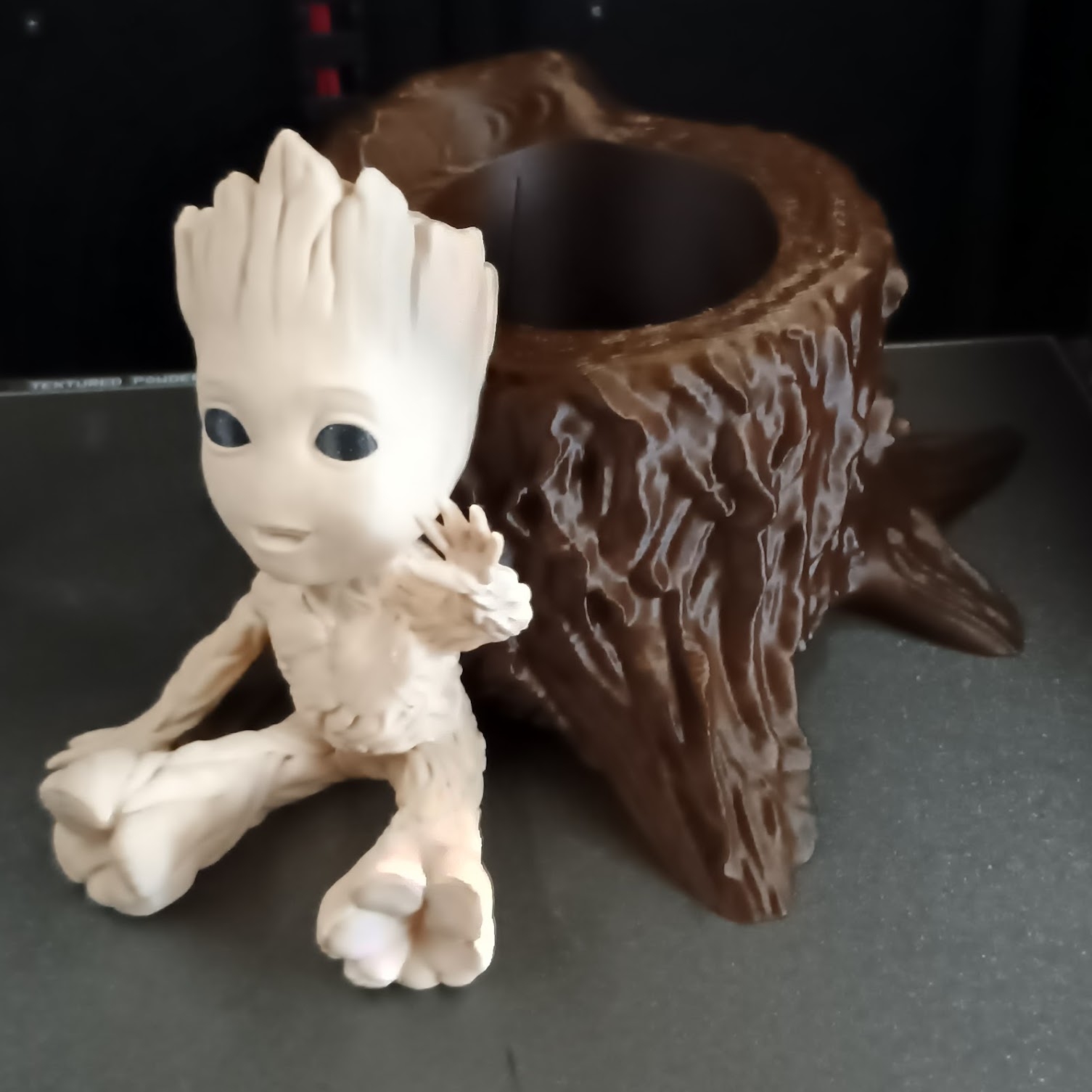 Pencil holder with little Groot