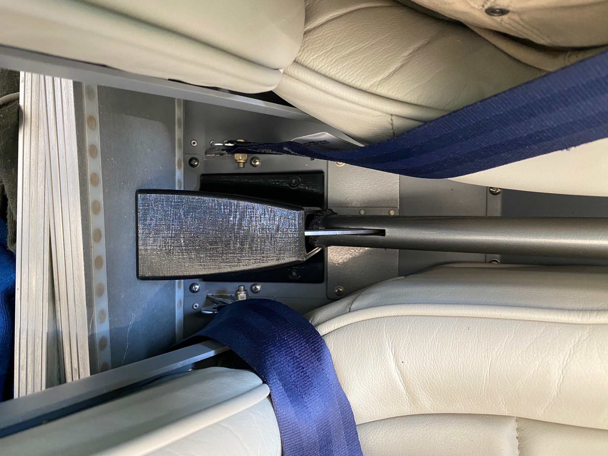 RV12 Flap Handle Cover