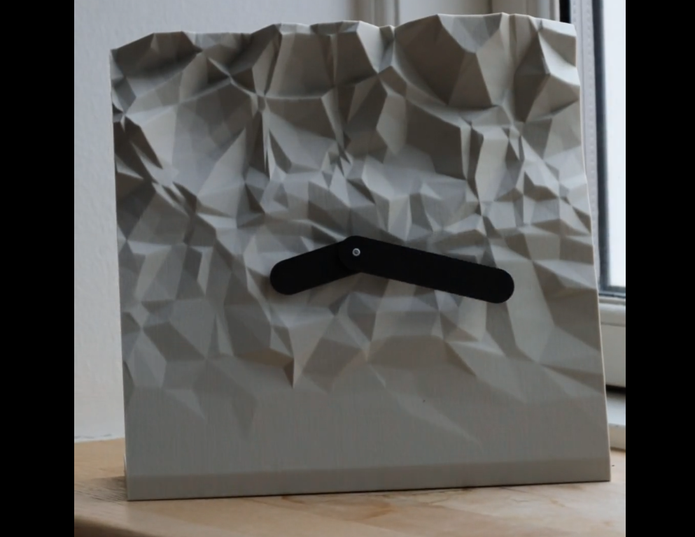 kaos clock