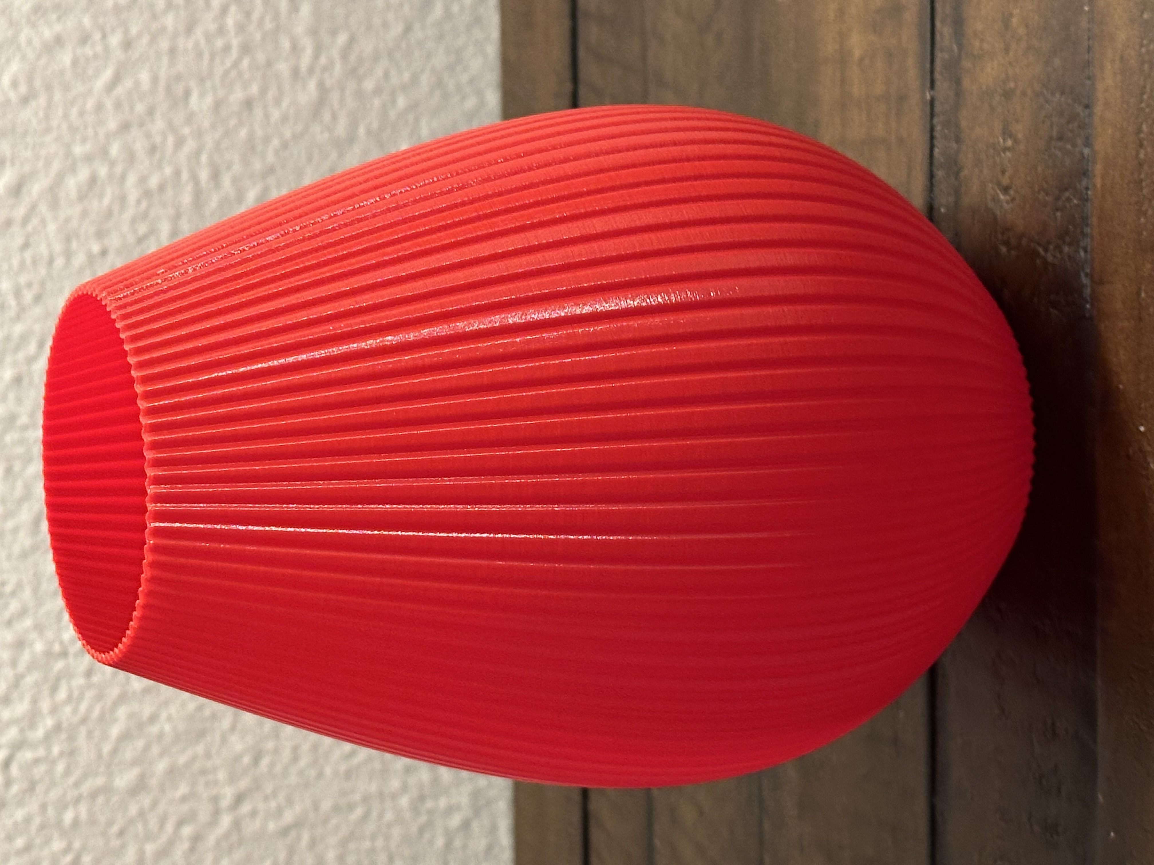 Vase Mode Ribbed Vase