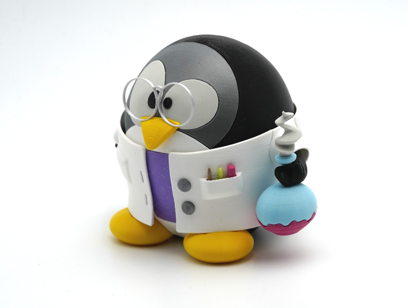 Miniatura 2 do modelo 3D Tux Chemist
