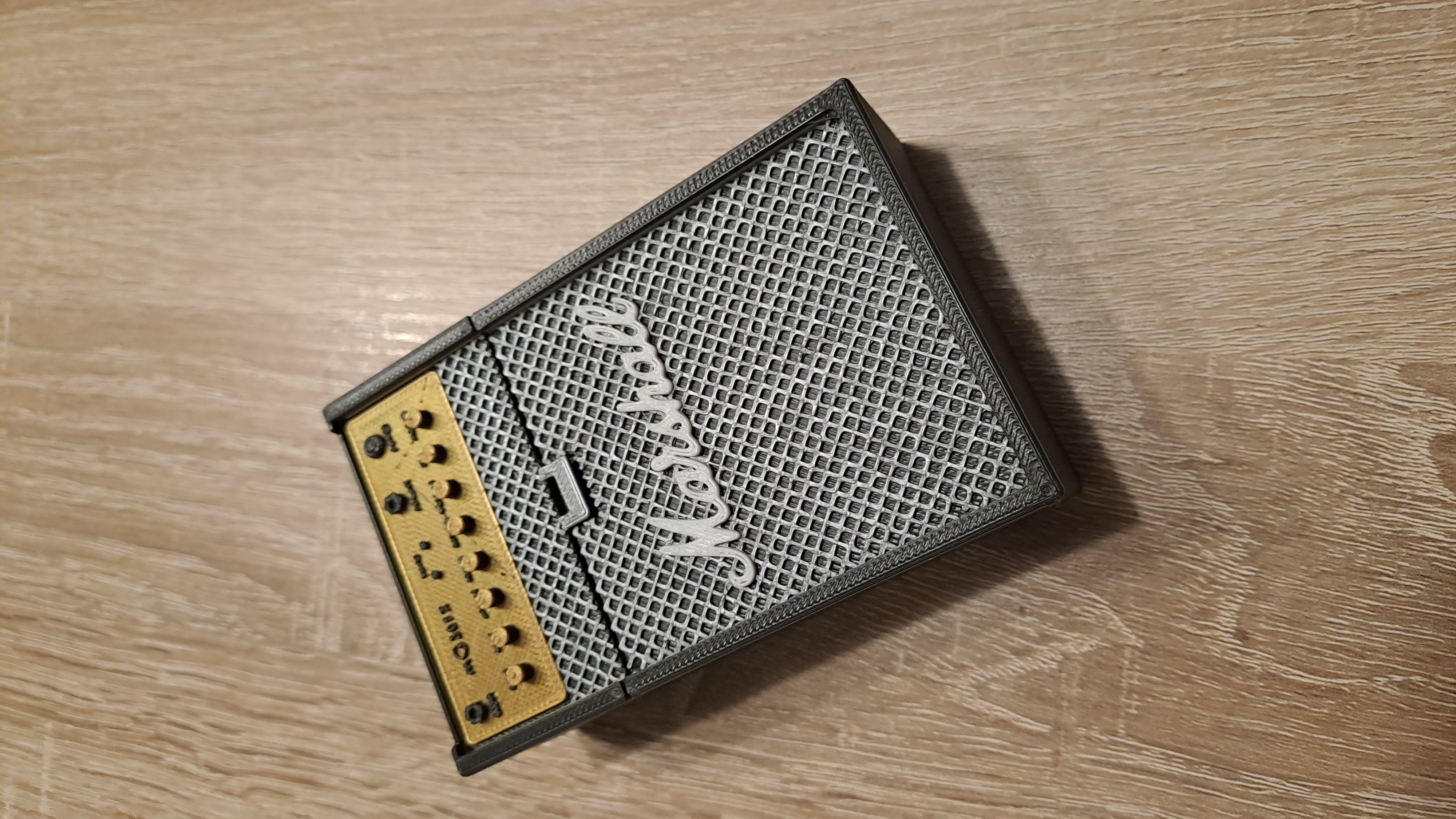 Marshall cigarette box