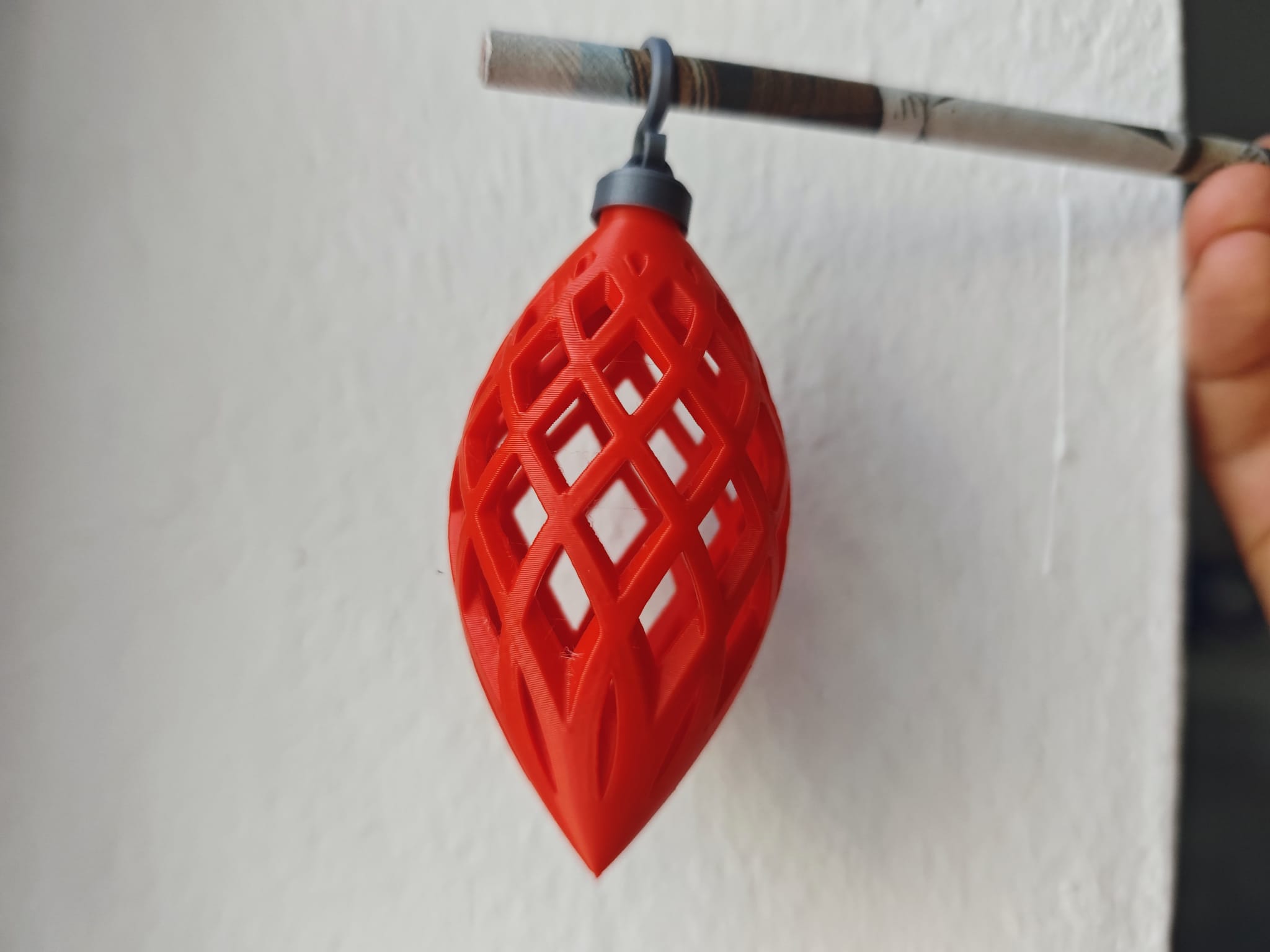 Everydays 021 – Mirrored Spiral Christmas Ornament