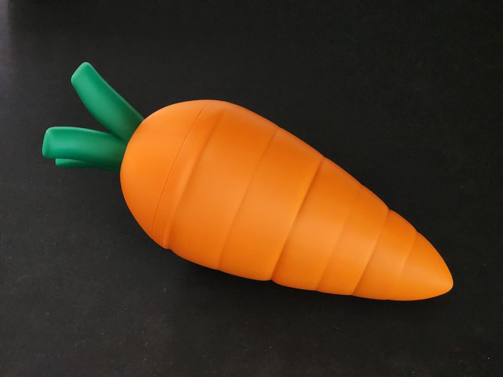 Miniatura 3 do modelo 3D Carrot Container