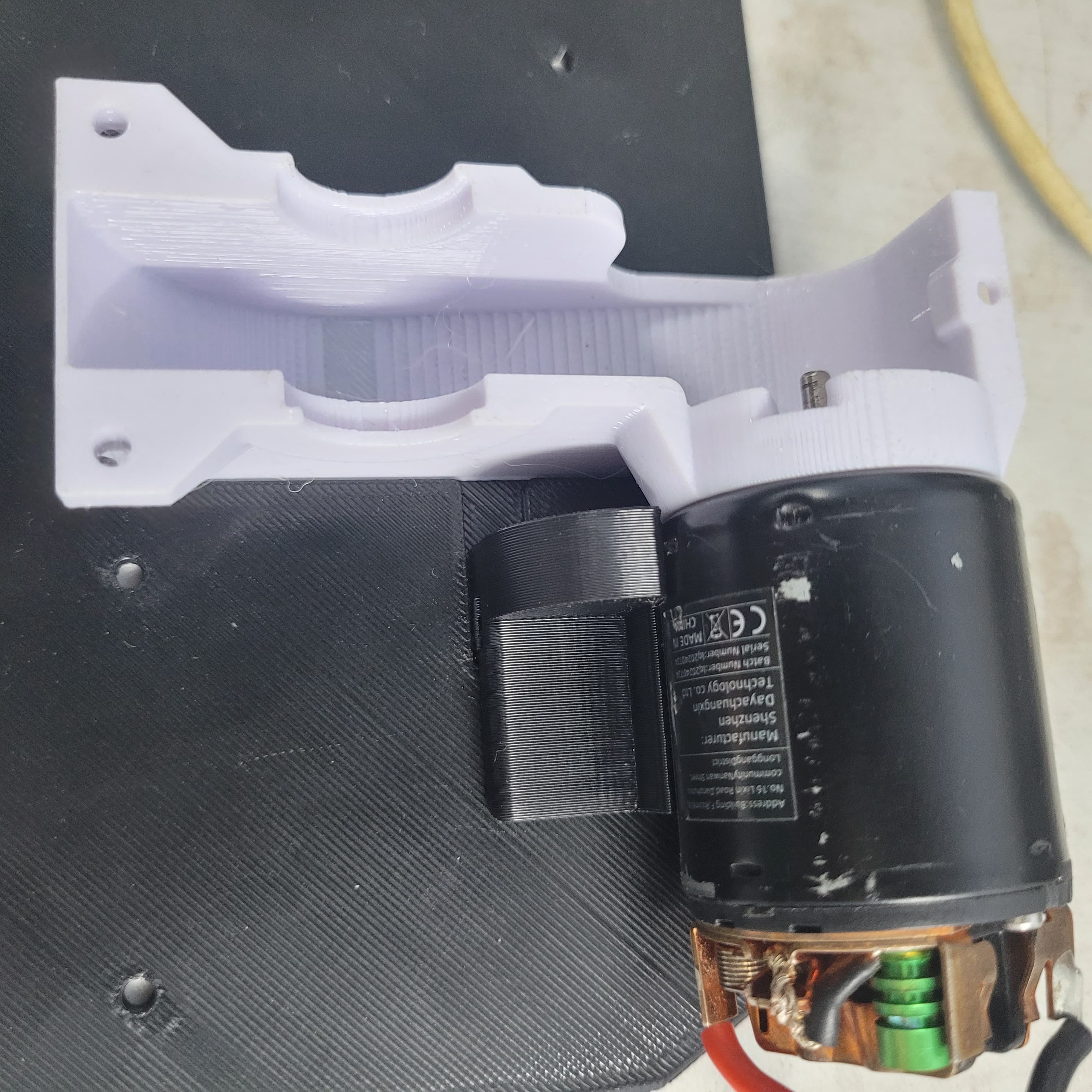 Motor case support Dukedoks cramer truggy 4x4