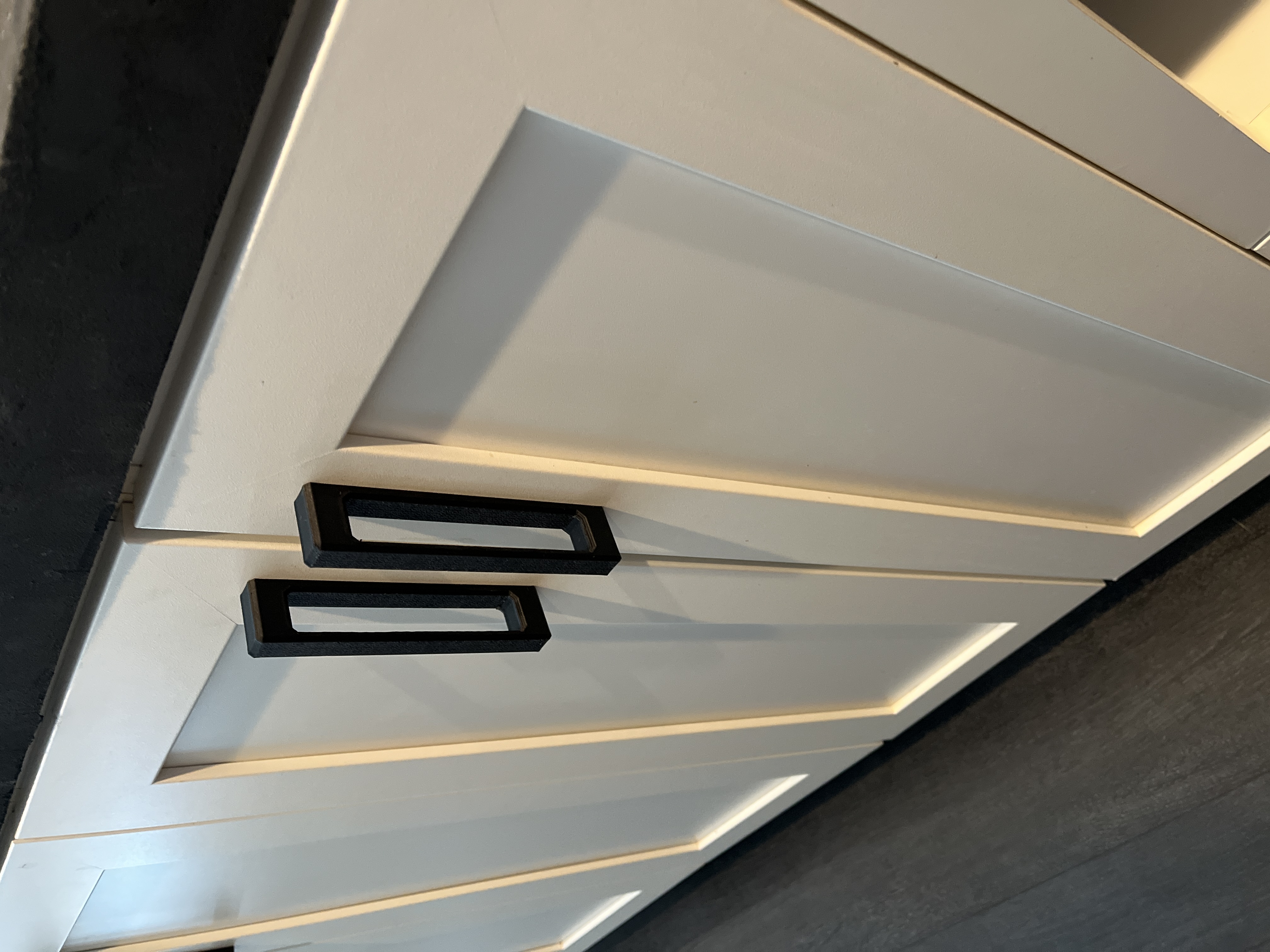 Simple Cabinet Handle