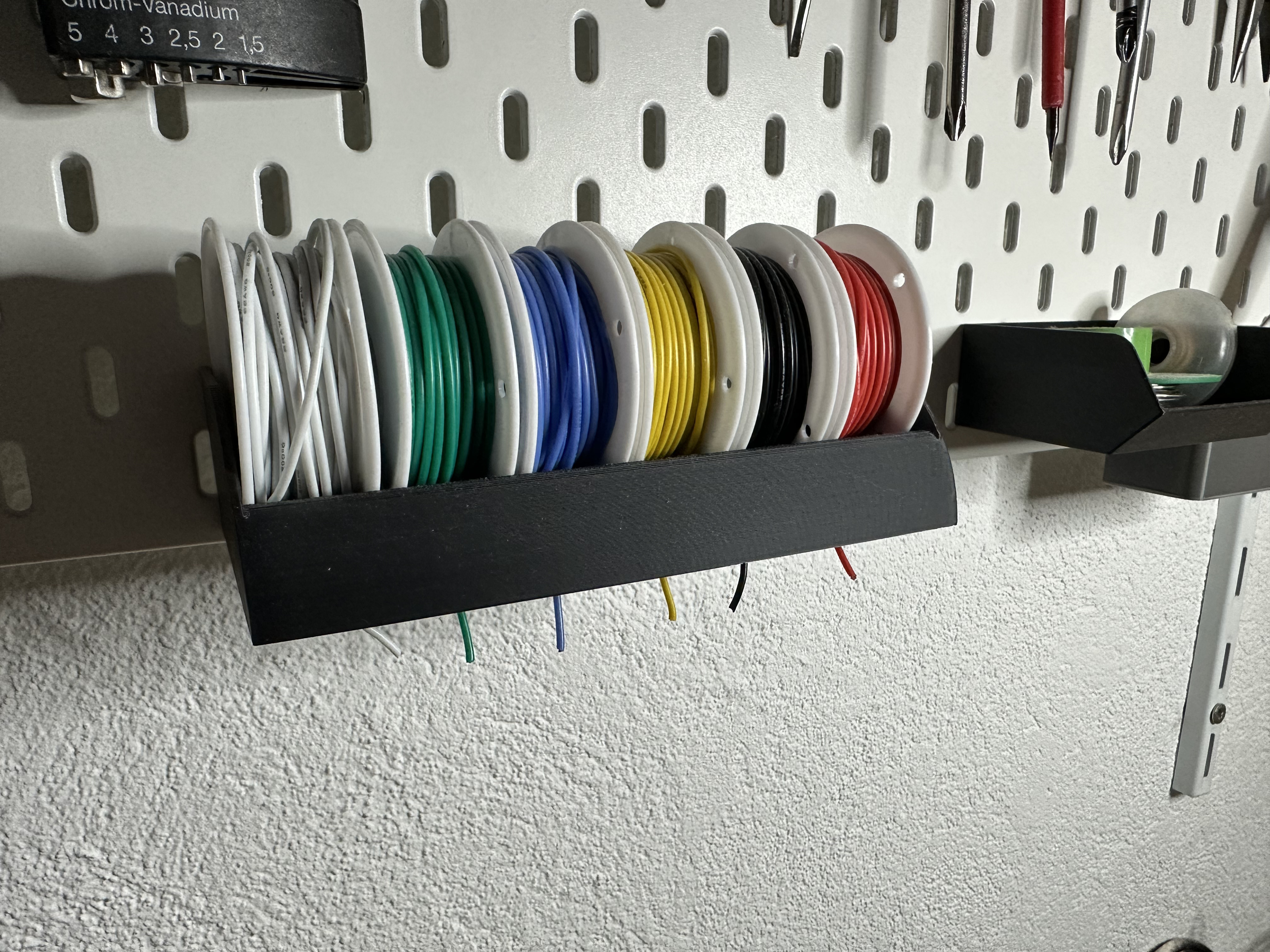 Skadis Wire Spool Holder