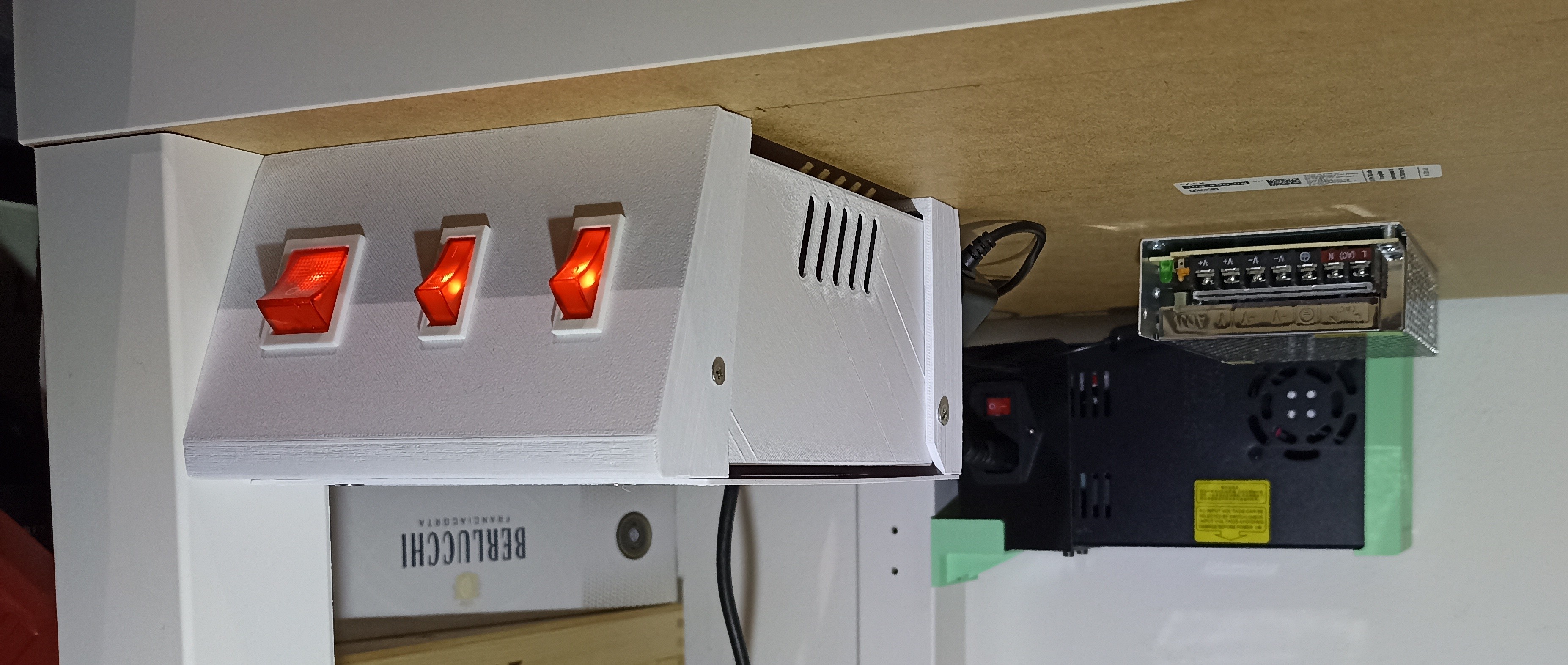 Modular 3D Printer Control Panel – Expandable Power & Device Management Unit