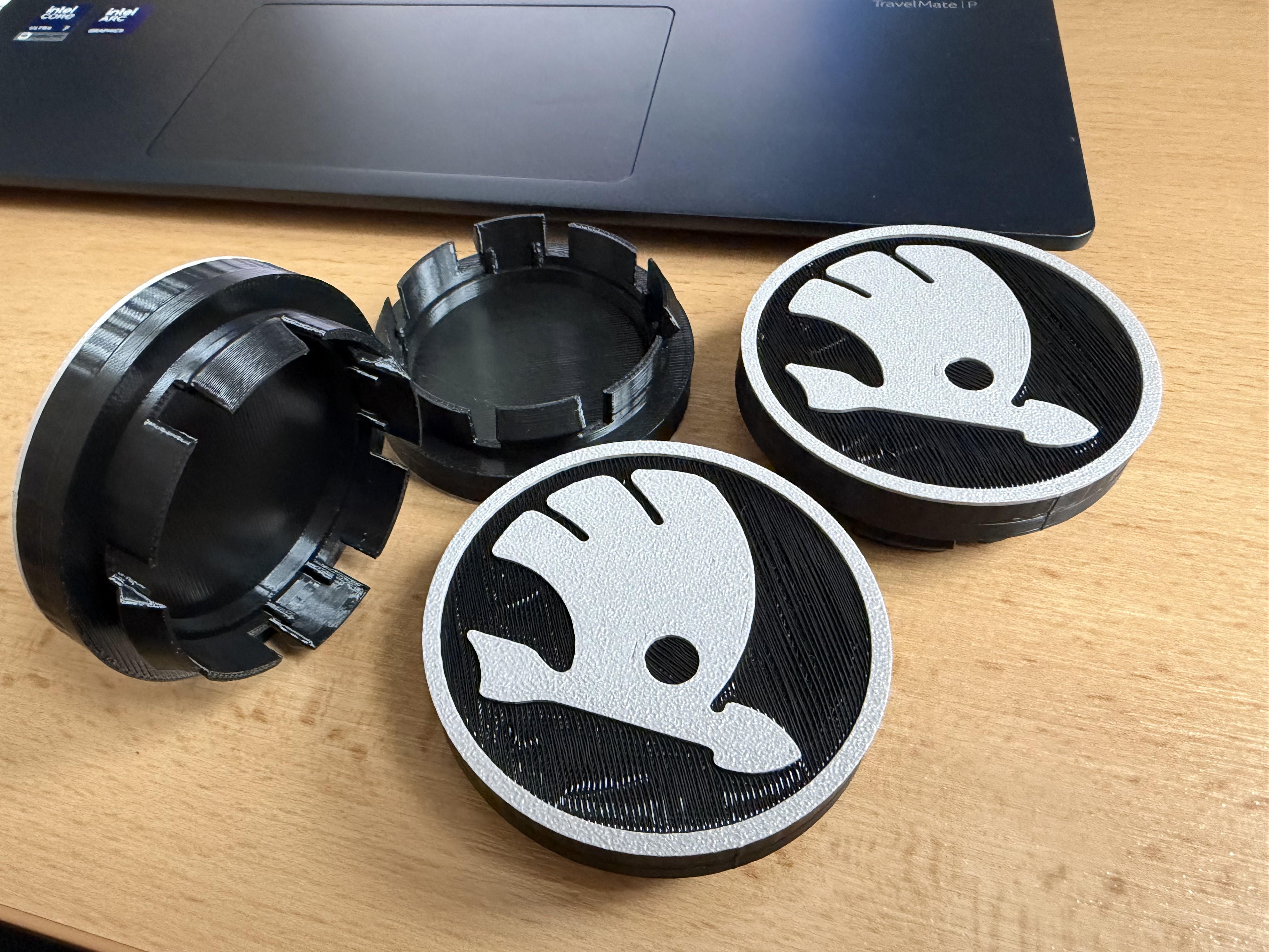 Poklička ALU kola ŠKODA 65mm / ALU Wheel Cap SKODA 65mm