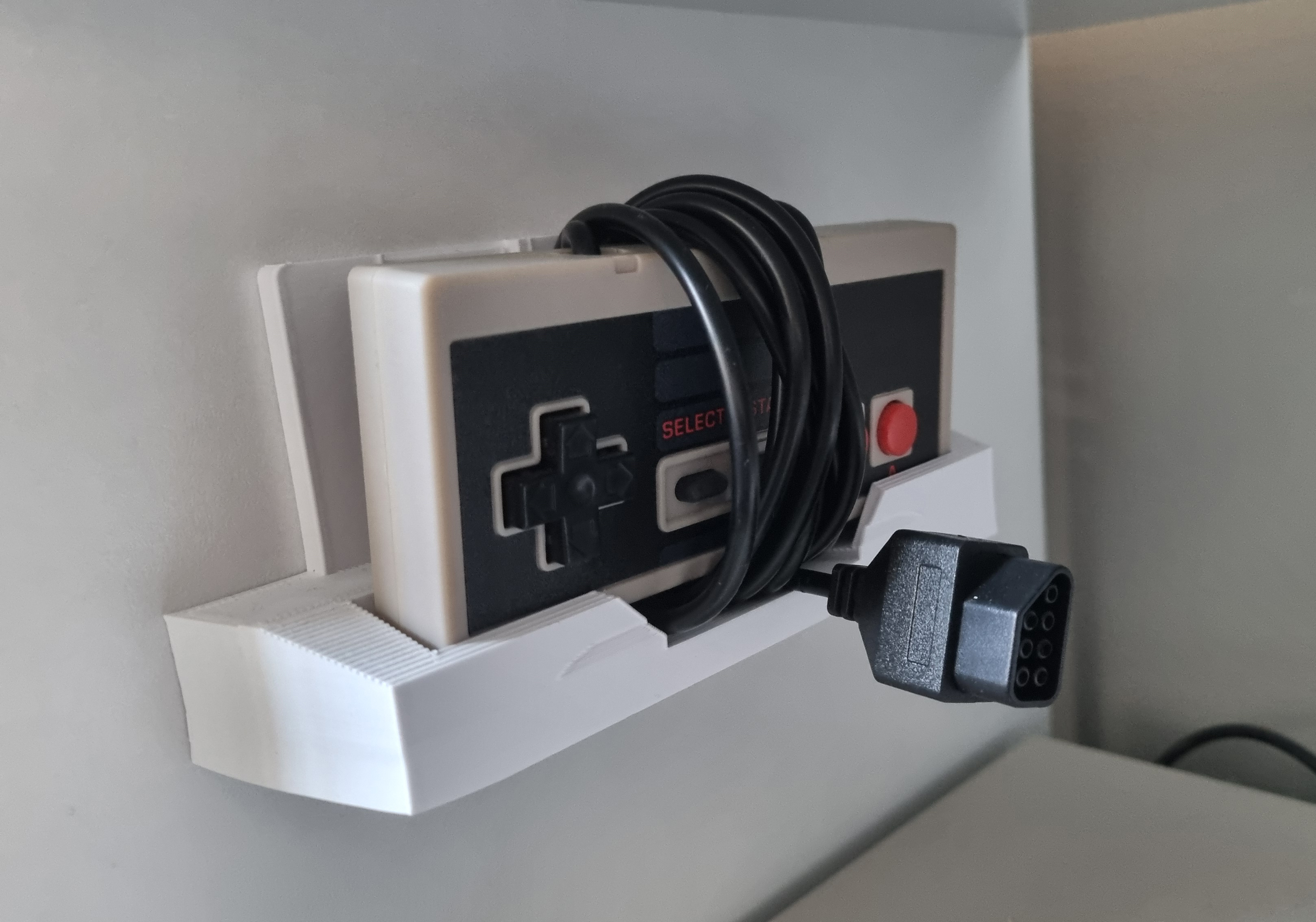 NES Controller wall mount - updated