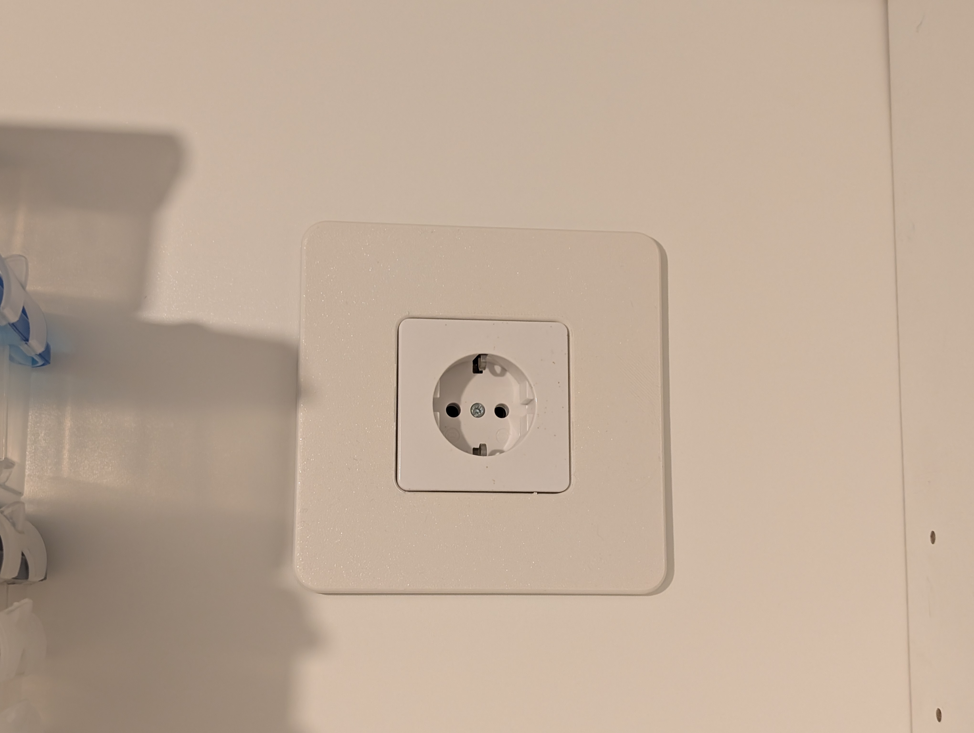 EU wall plug cover