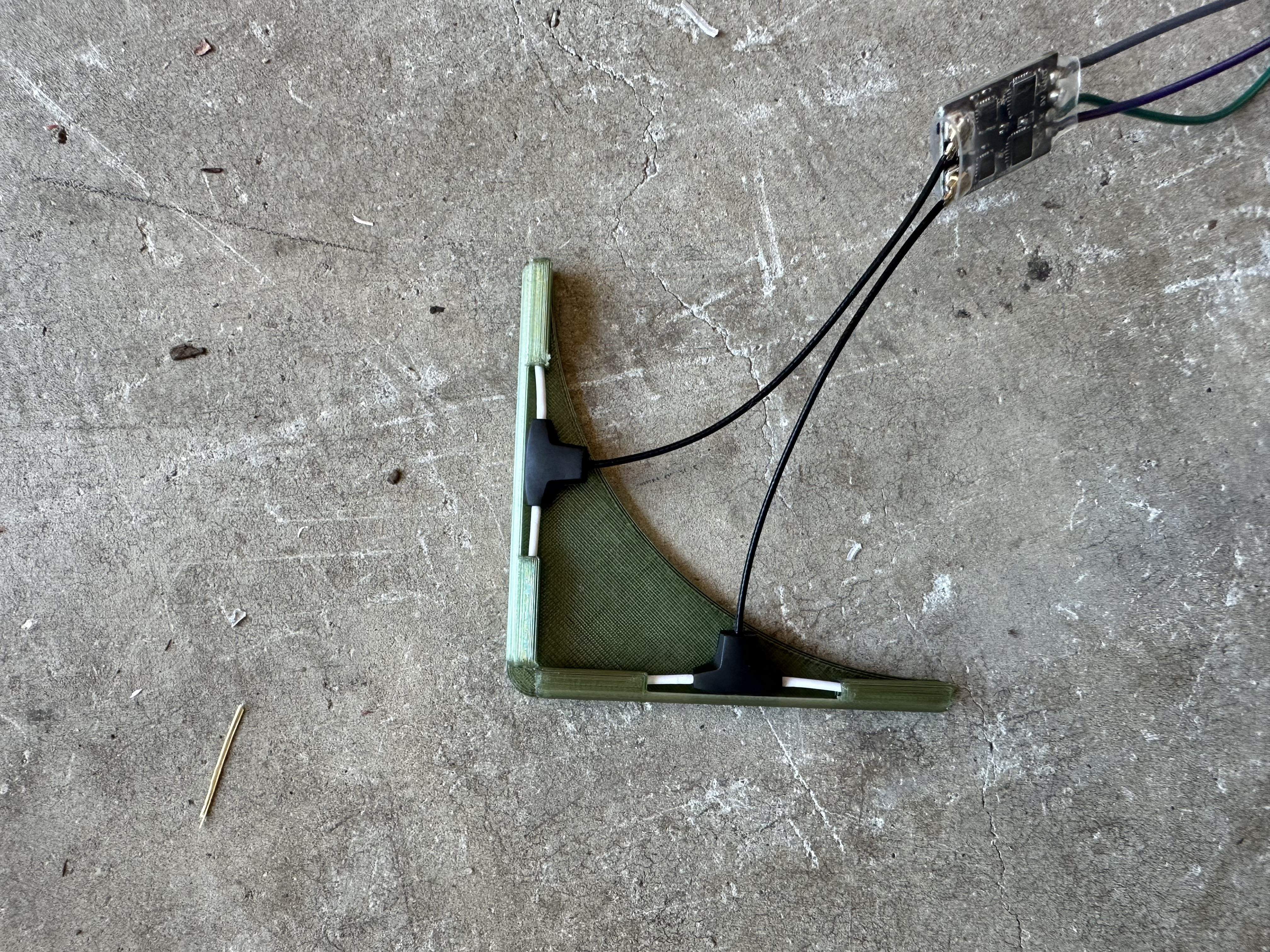 ELRS 2.4 GHz Diversity Antenna Mount
