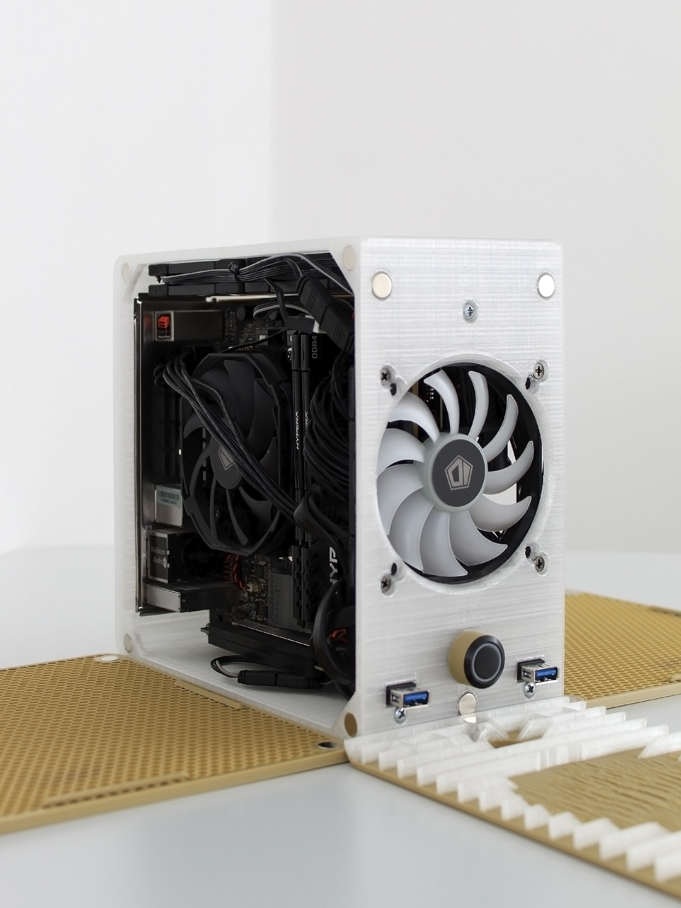 SFF Mini ITX Case v2