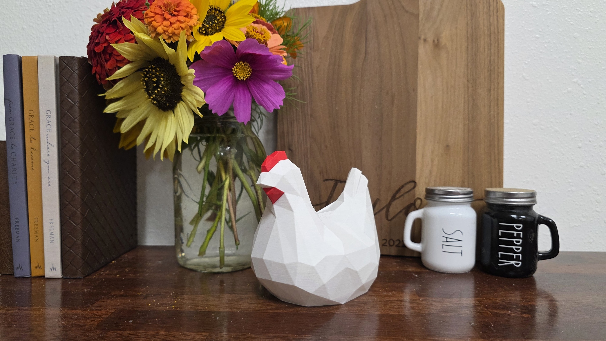 Modern Low-Poly Chicken 3D model thumbnail