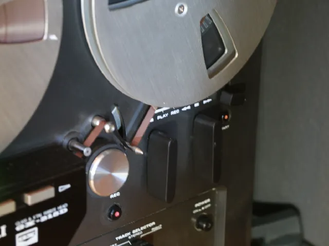 Akai GX-215D play/rec/fastforward/reverse knob
