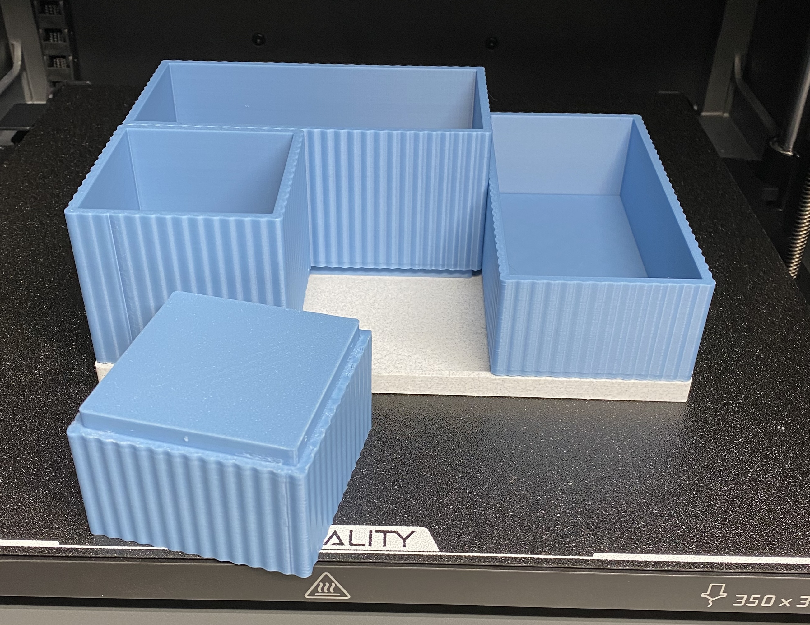 Organizer with boxes — miniatura 2