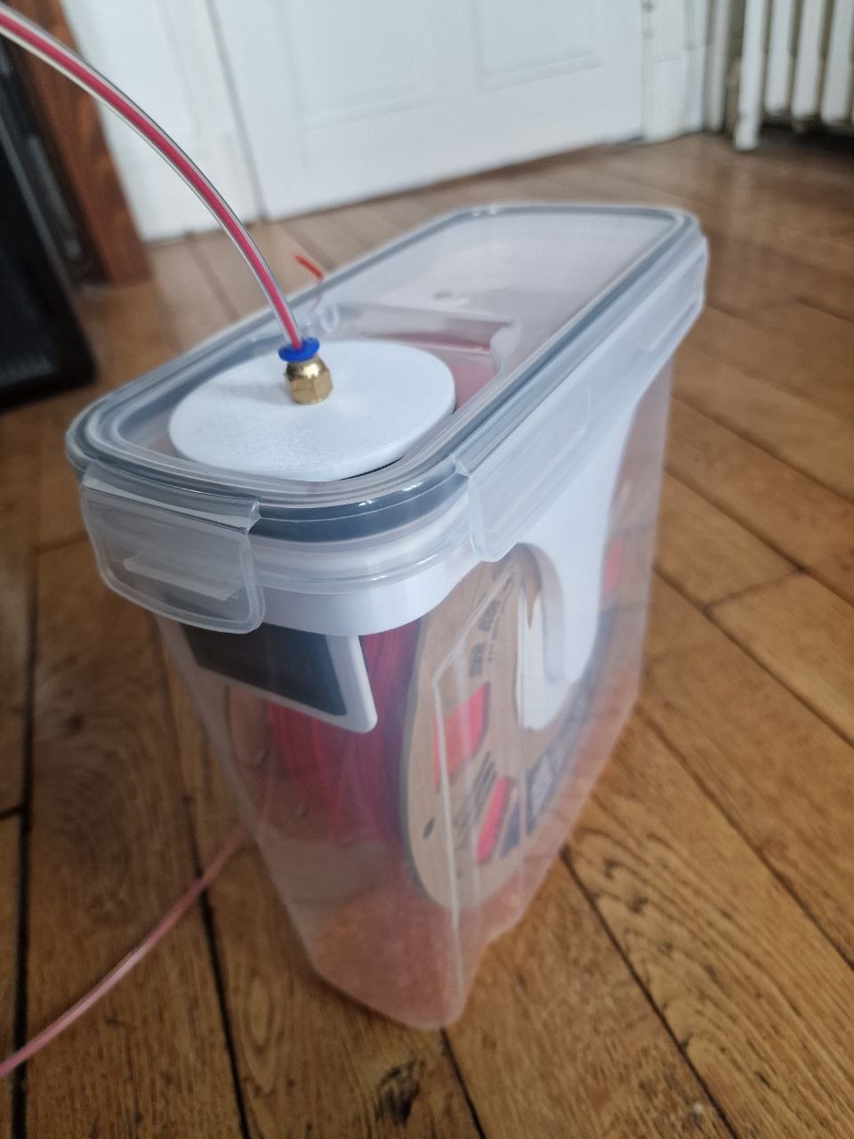 Clean 4L Cereal Box Drybox (No-Drill Design) v2 3D model
