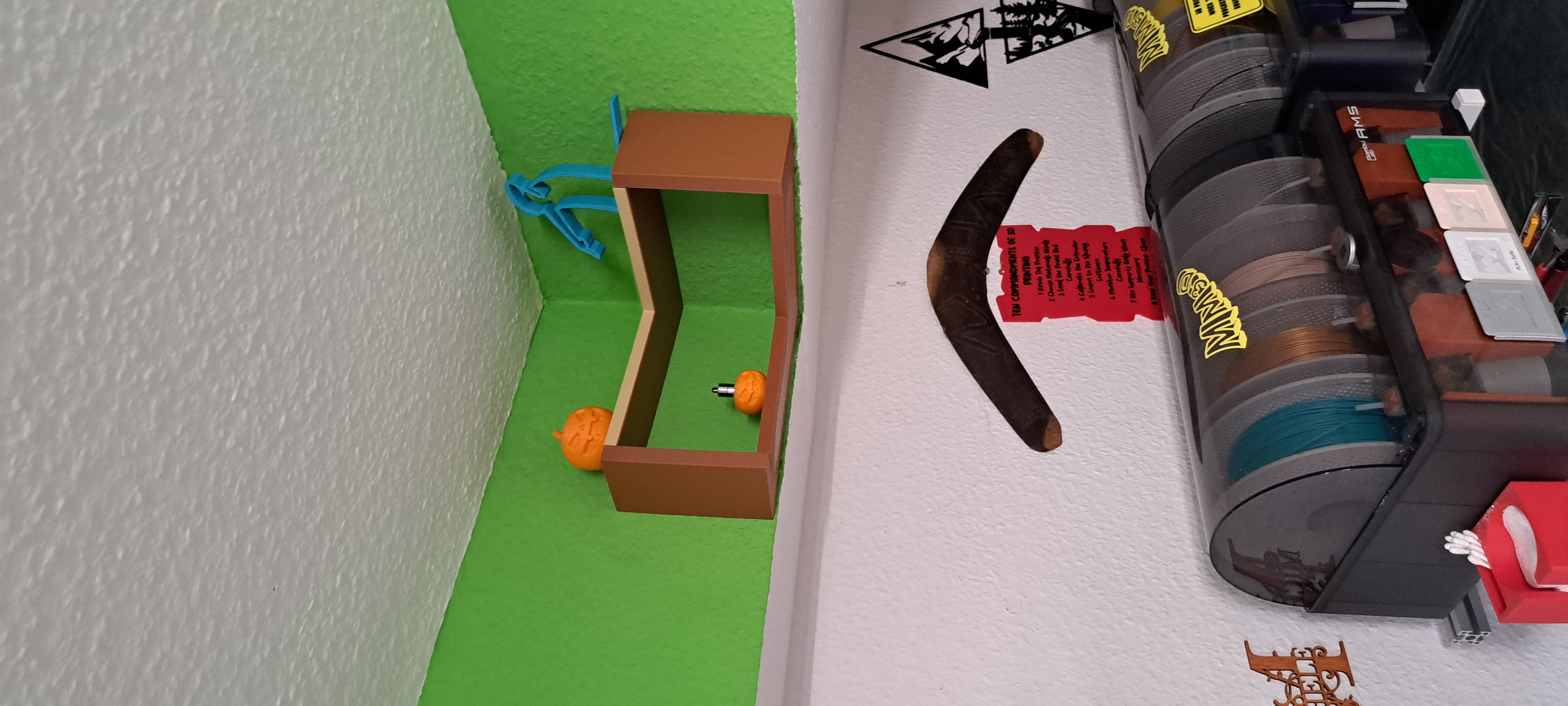 Modern Modular Corner Shelf – Flexible Wall Mount Design — thumbnail 2