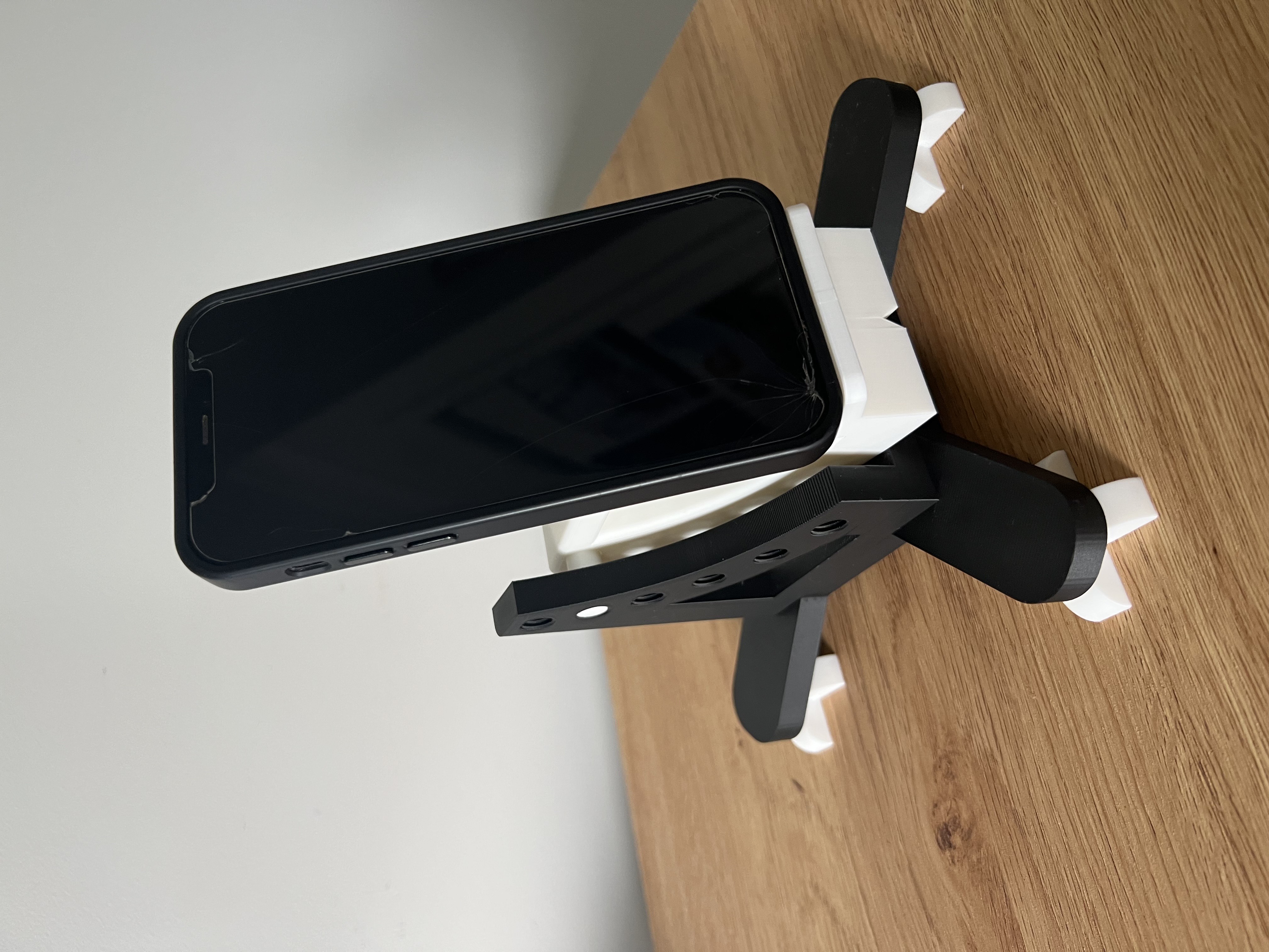 Adjustable phone holder