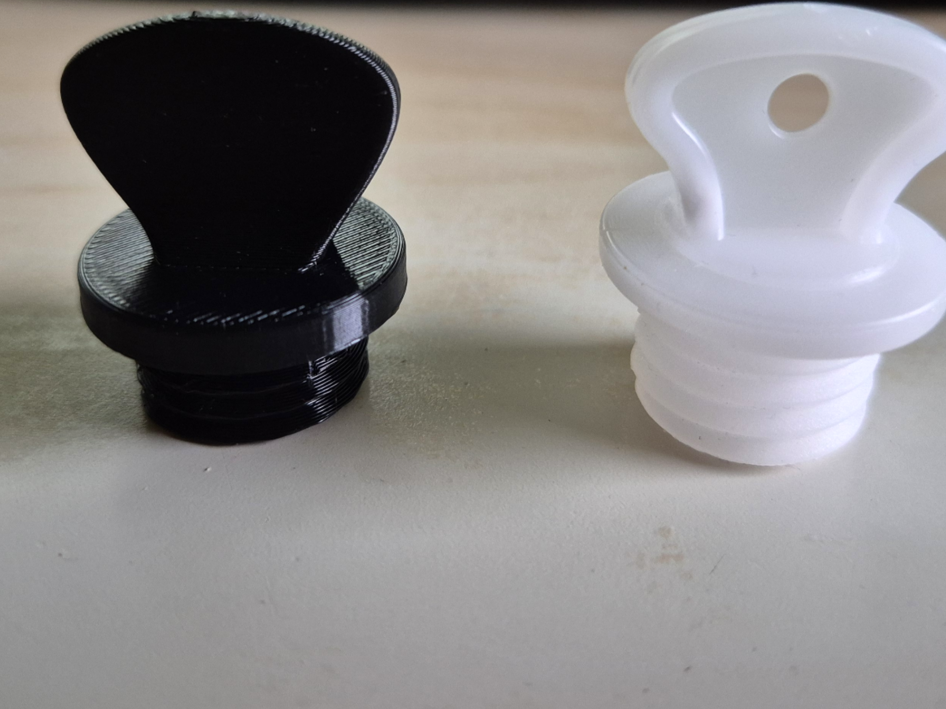 Water bottle cap