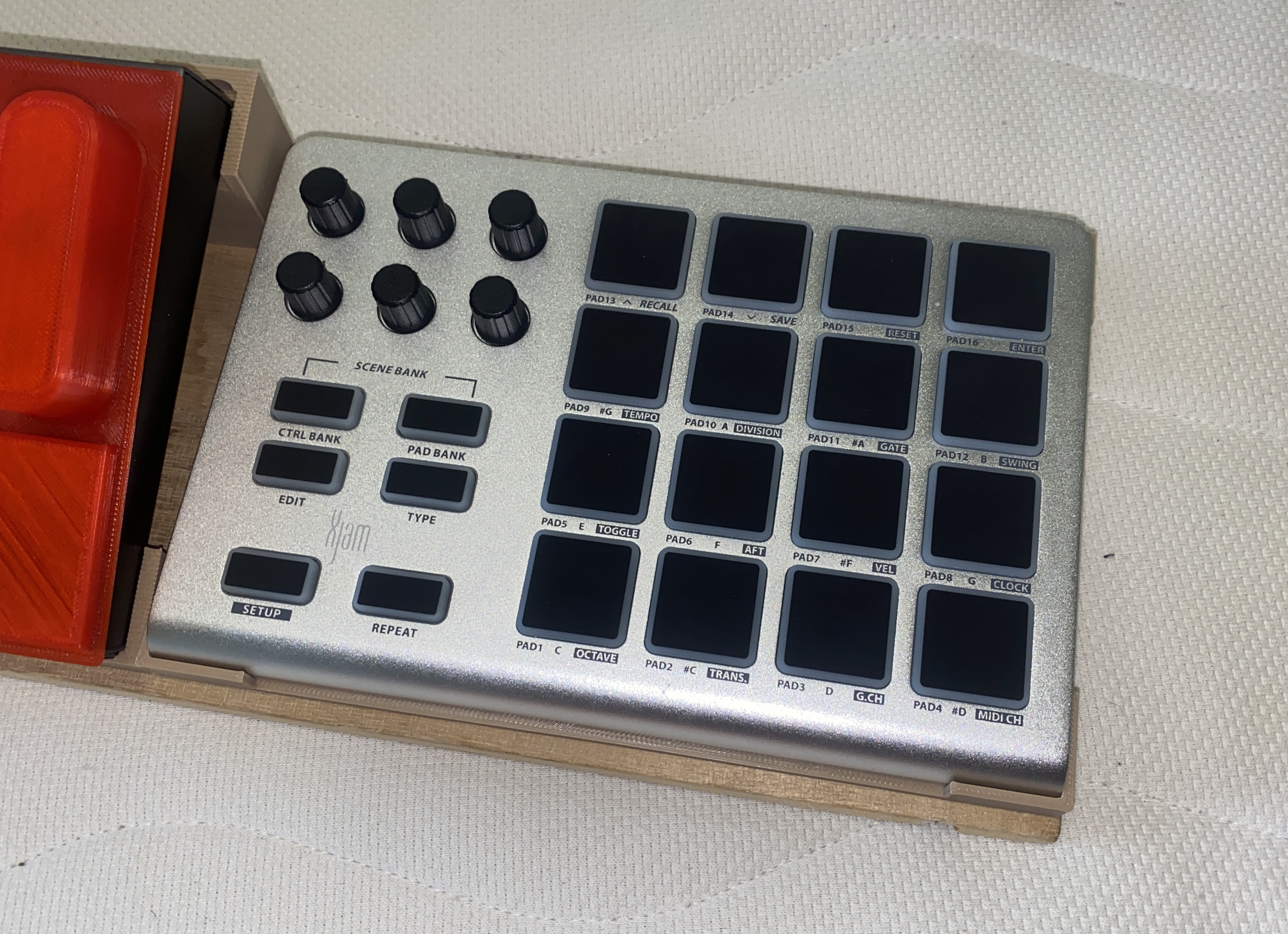 XJAM pad controller flat «stand»