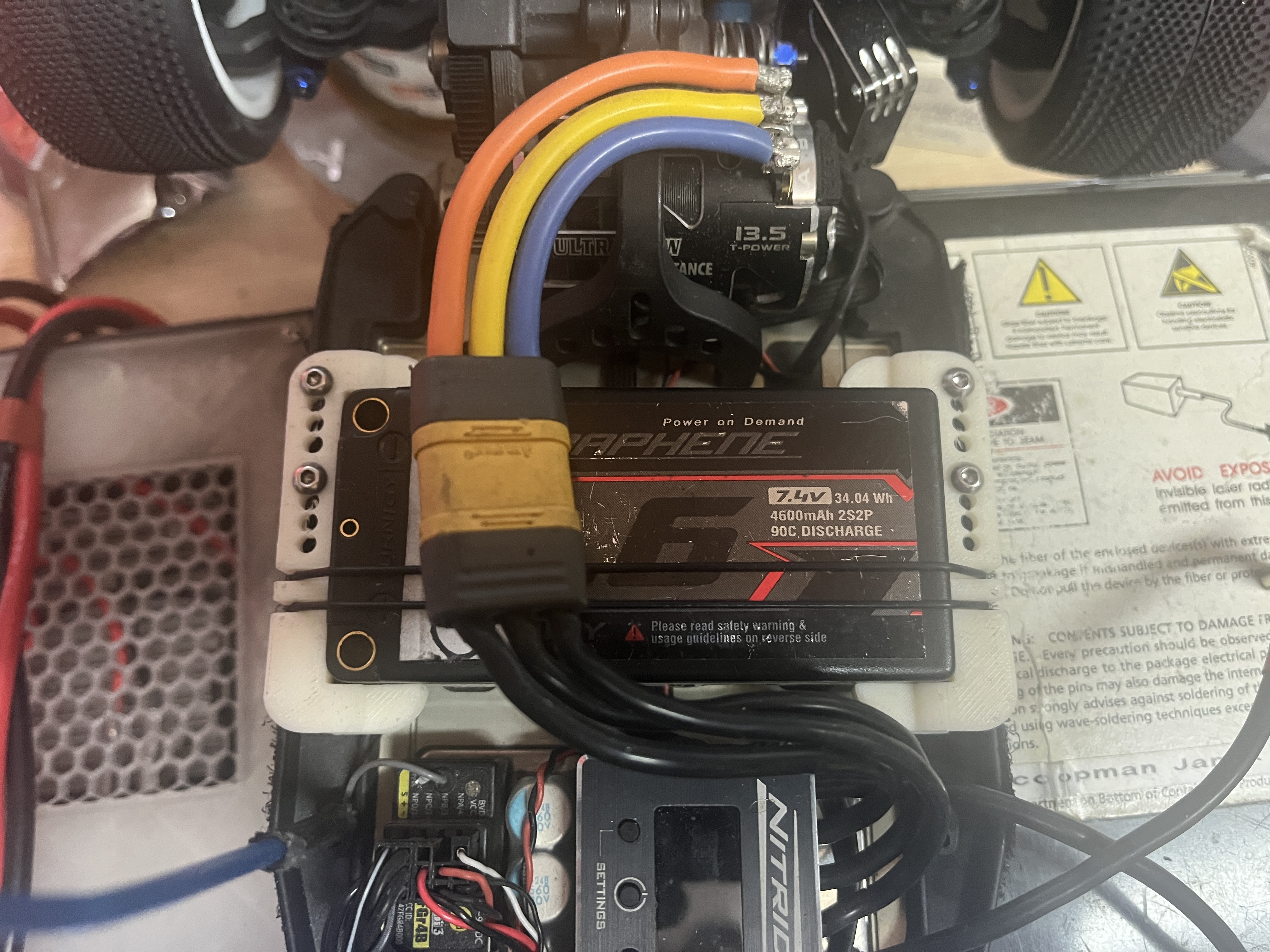 Associated B6 B6.1 B6.2 B6.3 B6.4 battery rubber