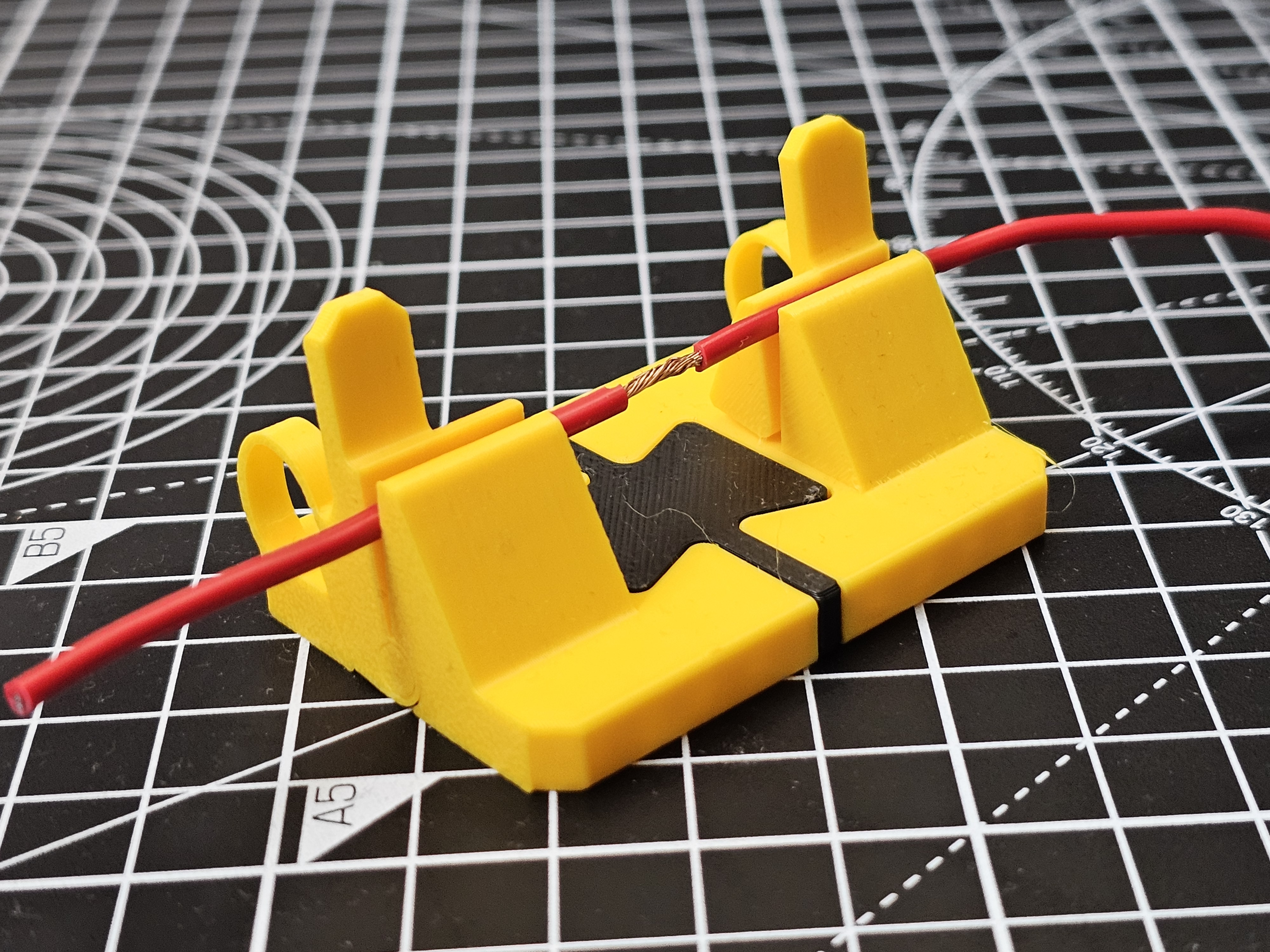 Wire Holder for Soldering