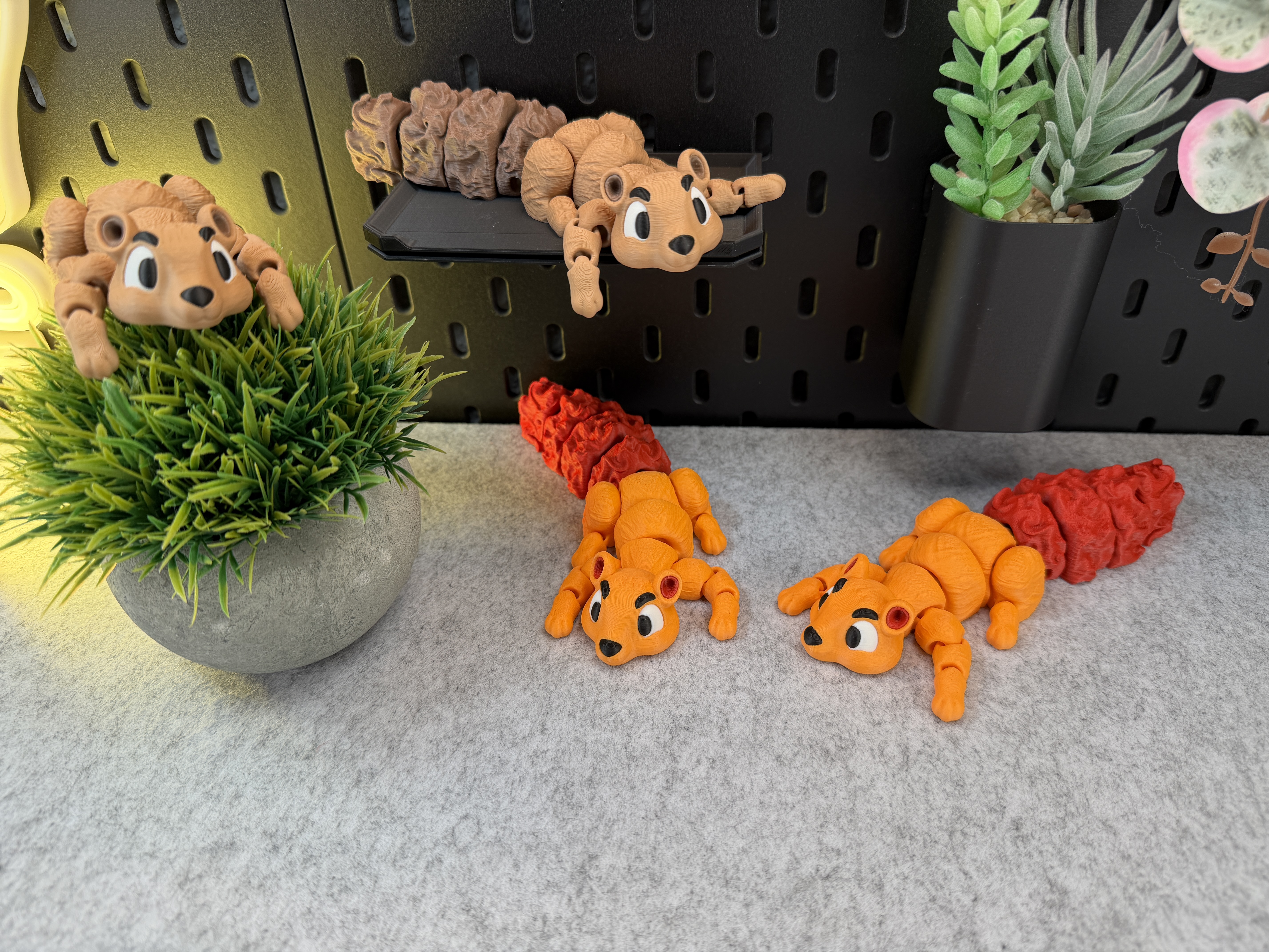 Miniatura 3 do modelo 3D Articulated Cute Squirrel