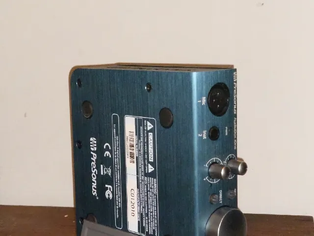 PreSonus Audiobox iOne Stand