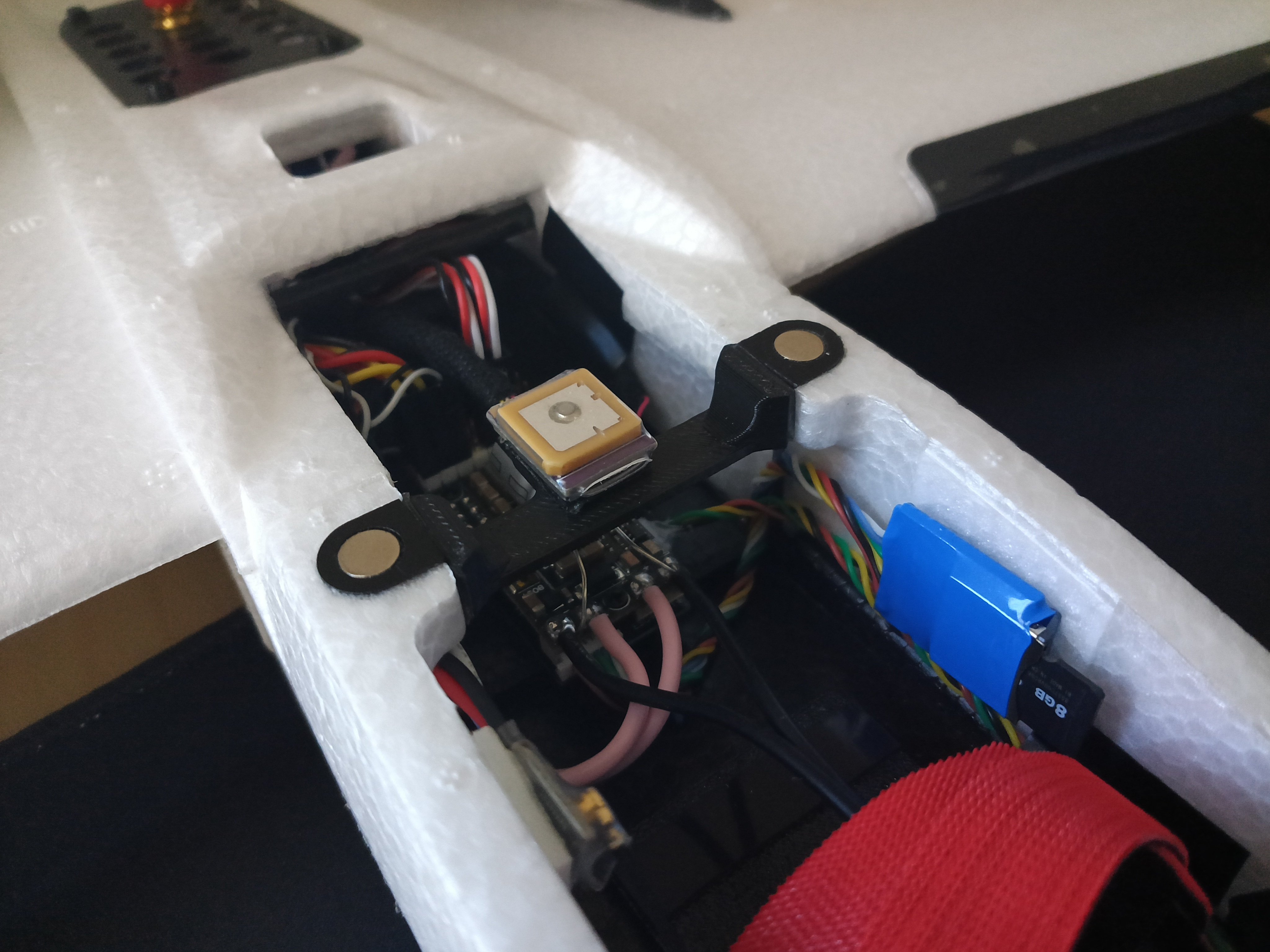 ZOHD Dart 250g GPS Mount