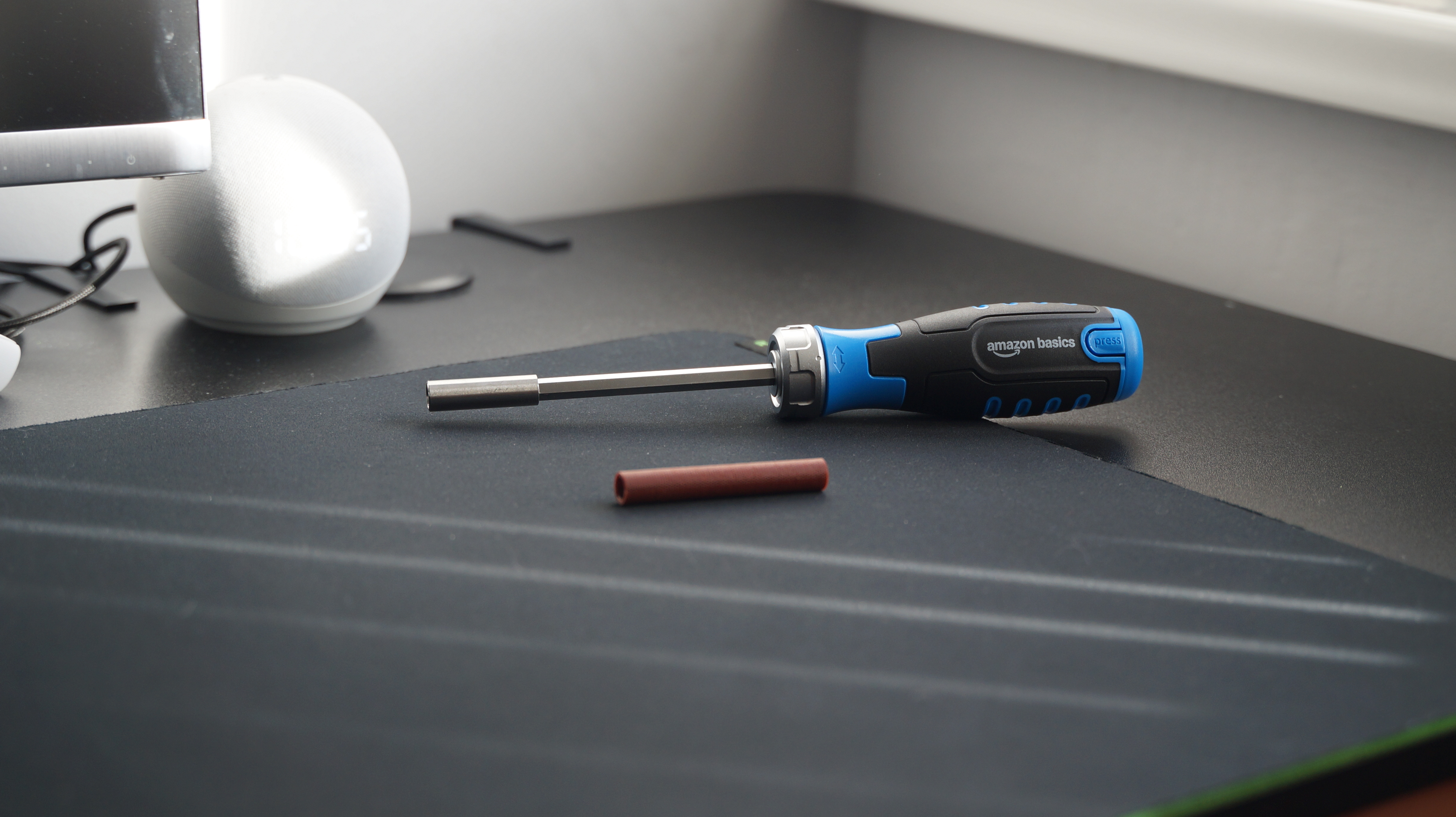 Screwdriver shaft grip
