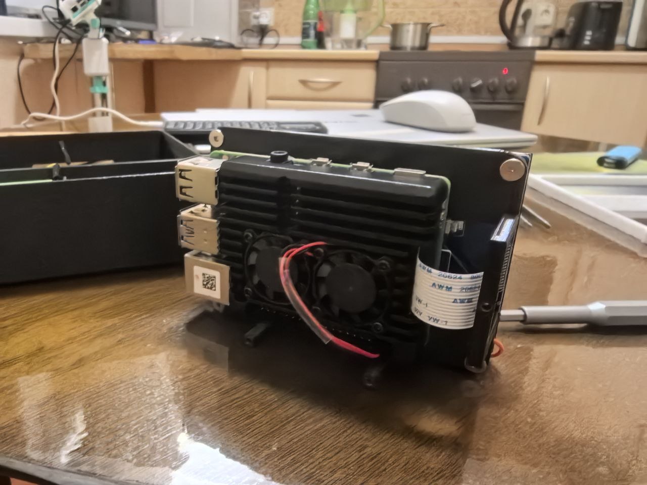 Cyberdeck Rasberry PI4 with Display 4,3''