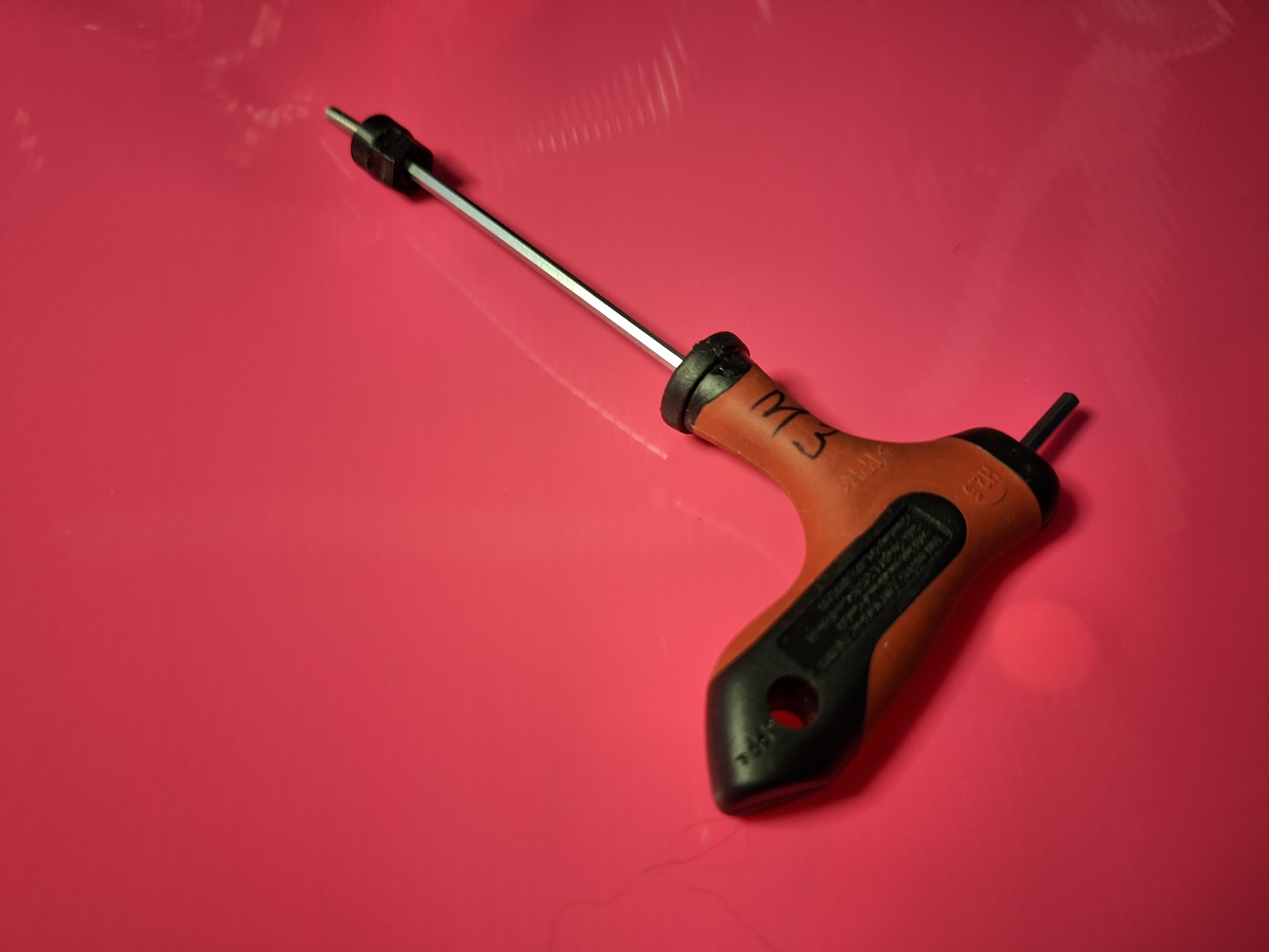 M3 Hex cap head screw holder