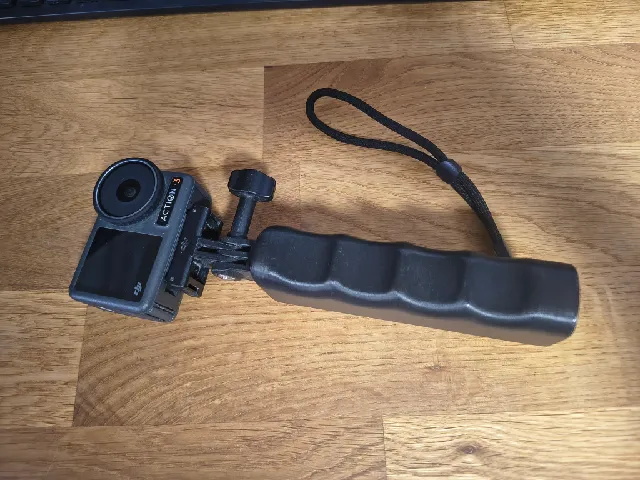 Comfortable Action Cam Handle