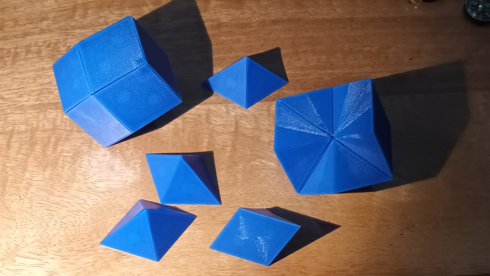 Magnetic Rhombic Dodecahedron