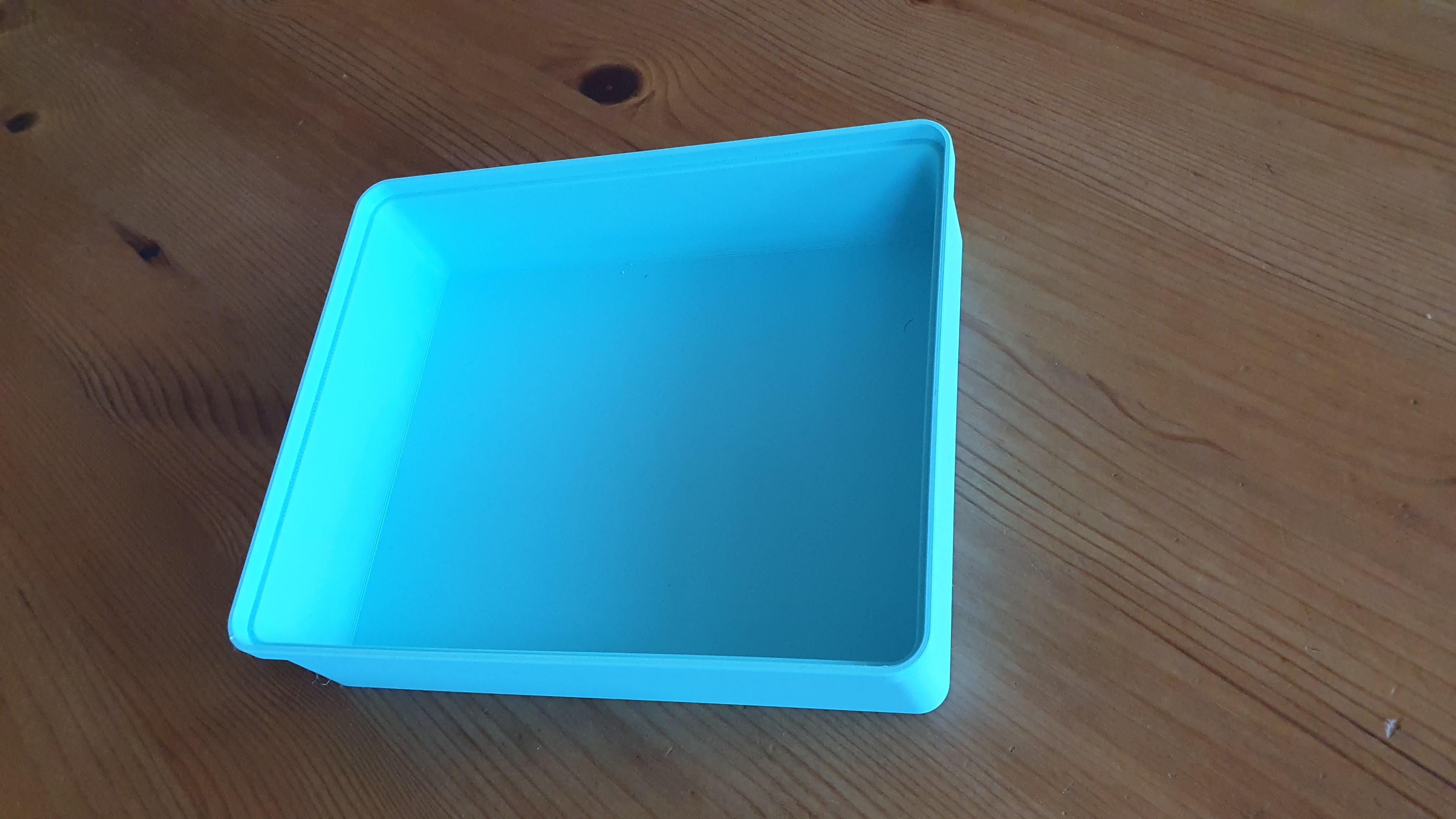 Miniatura 3 do modelo 3D Stackable tray with dividers