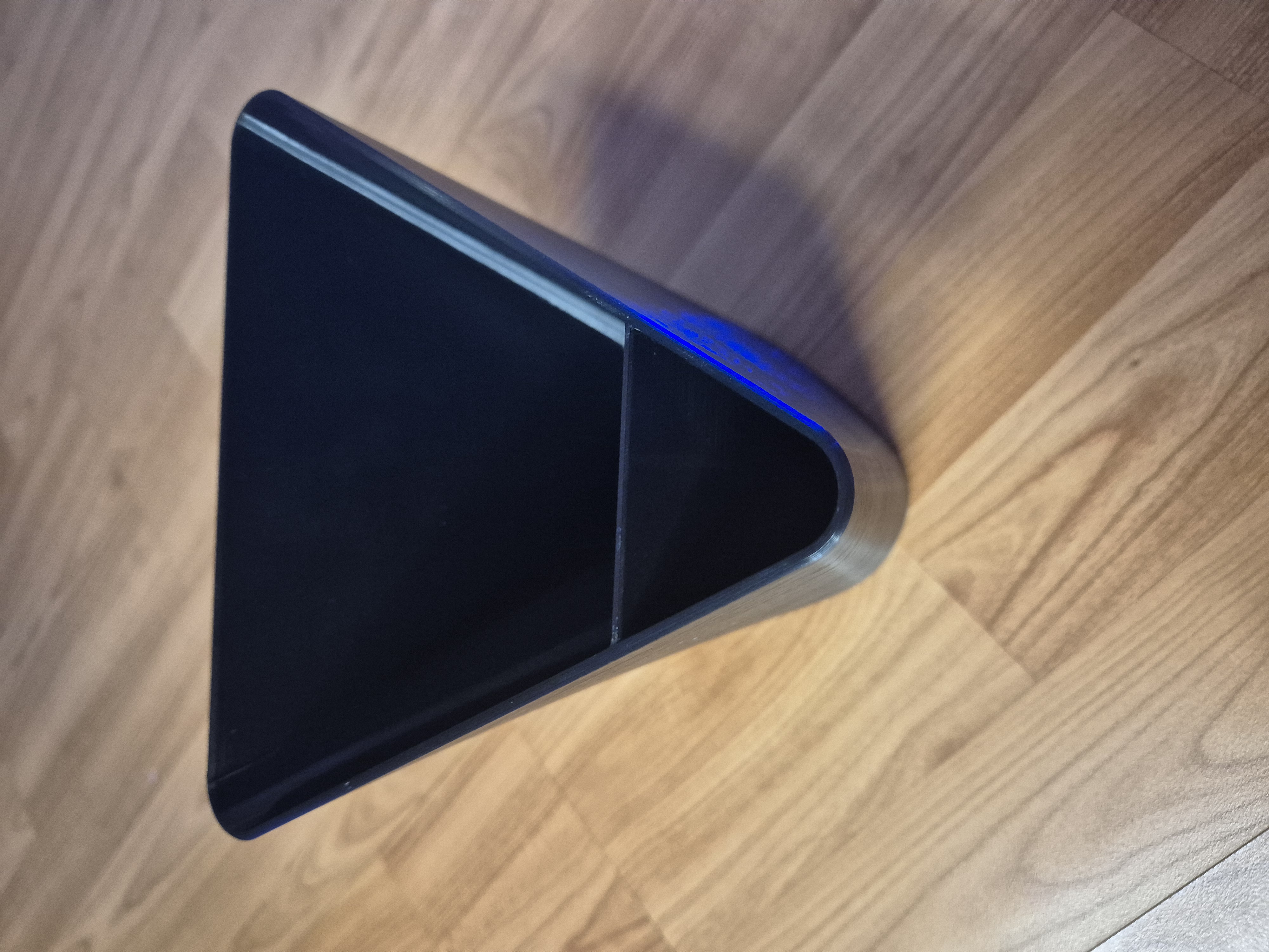 Triangle Planter 3D model