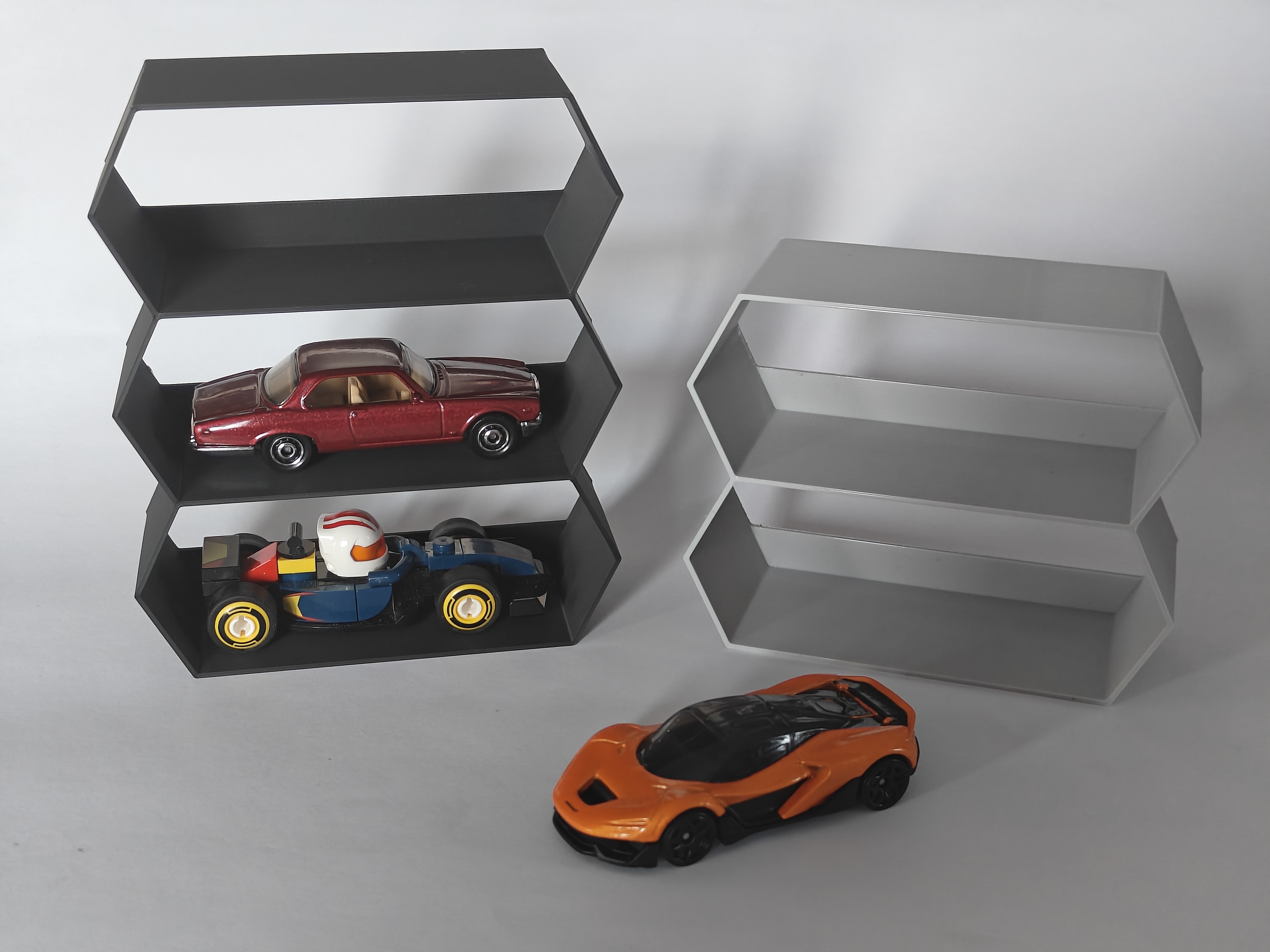Modular Hot Wheels Display Shelf | 1/64 Scale