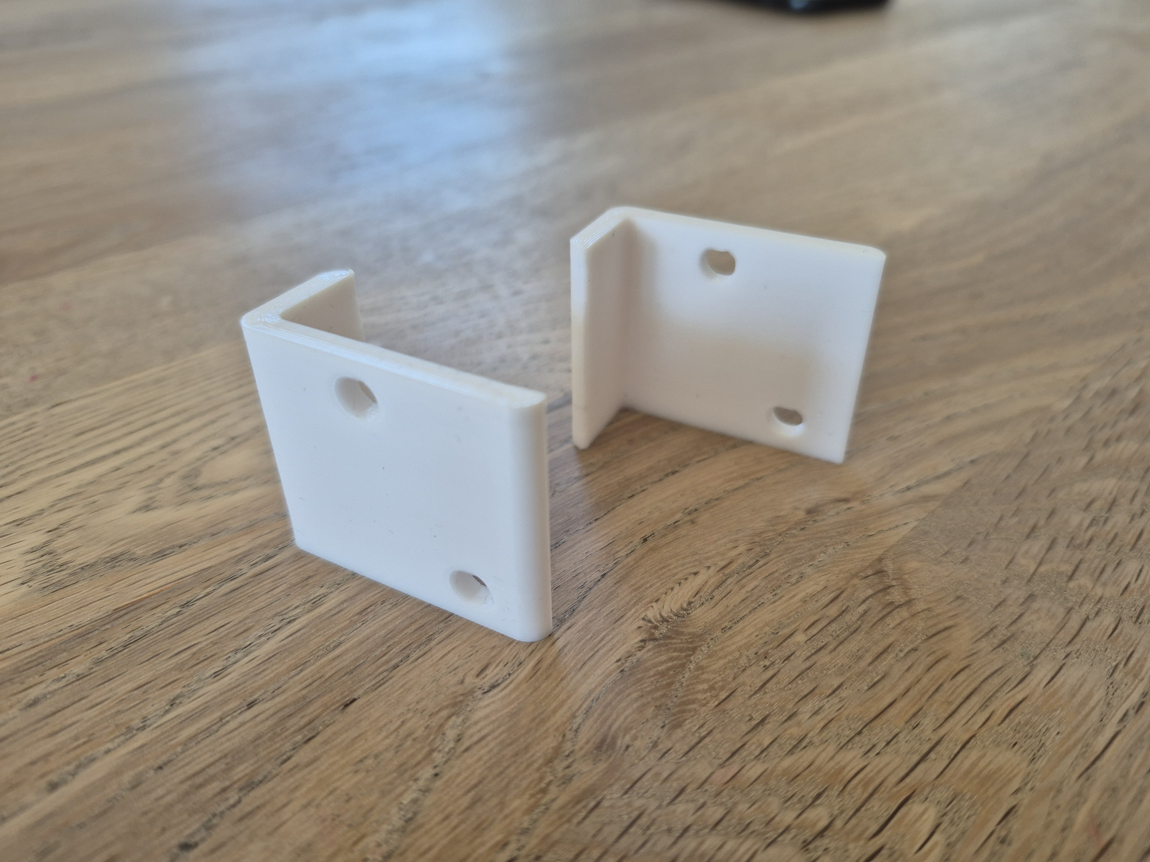 Verbindungswinkel zum Stapeln von IKEA Trofast Regalen