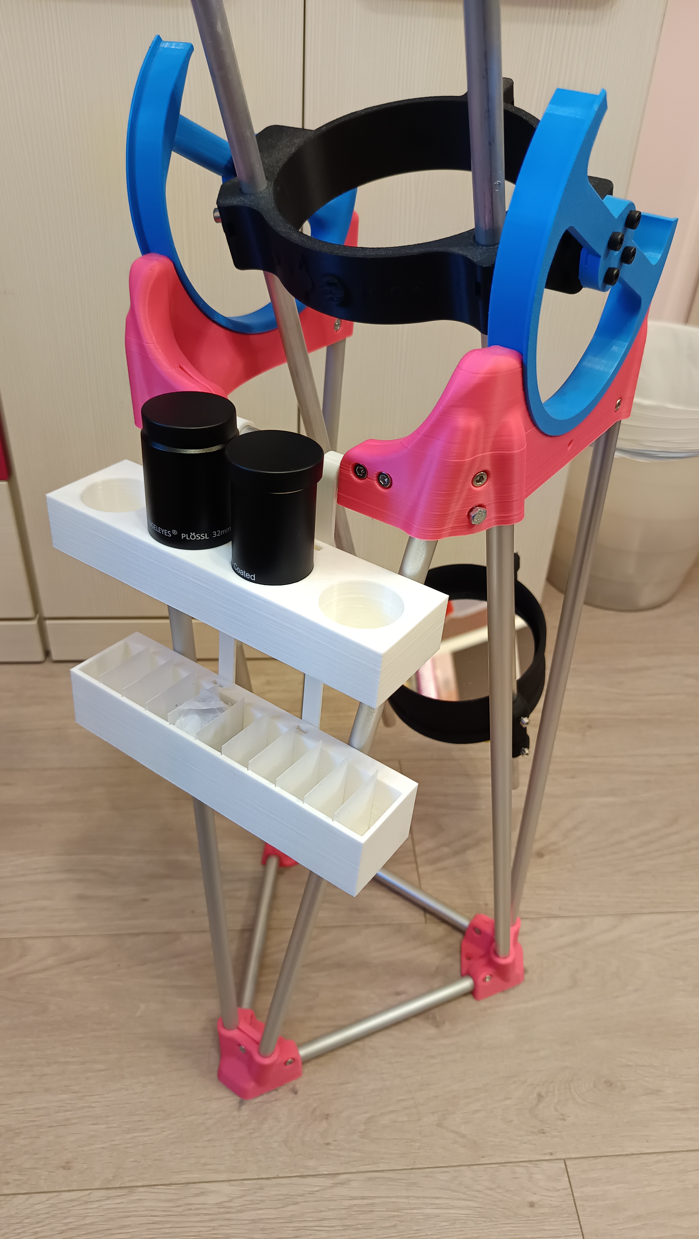 Eyepiece holder and filter holder for Hadley telescope (metric version)