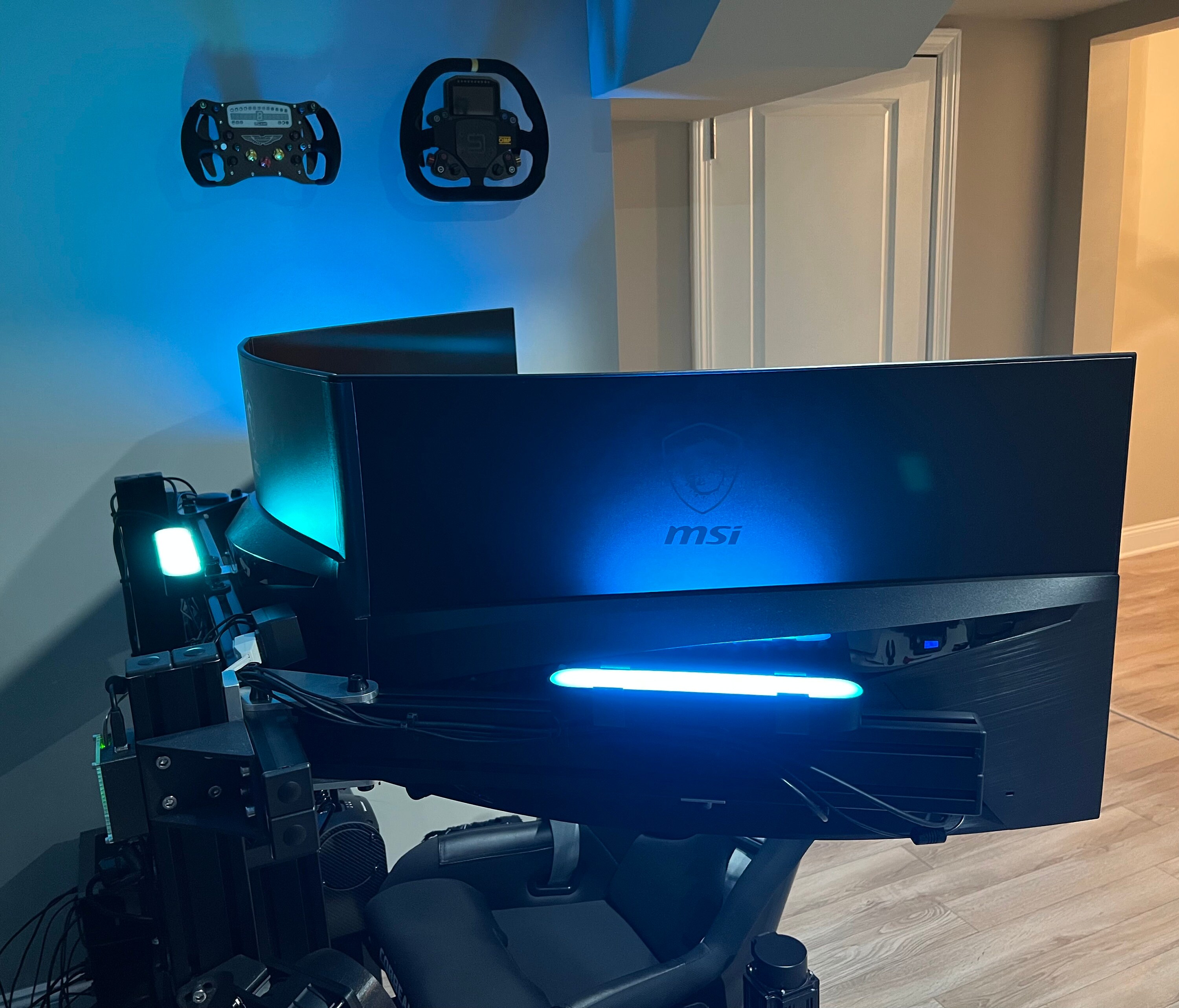 Philips Hue Play Light Mounts Sim Rig 8020