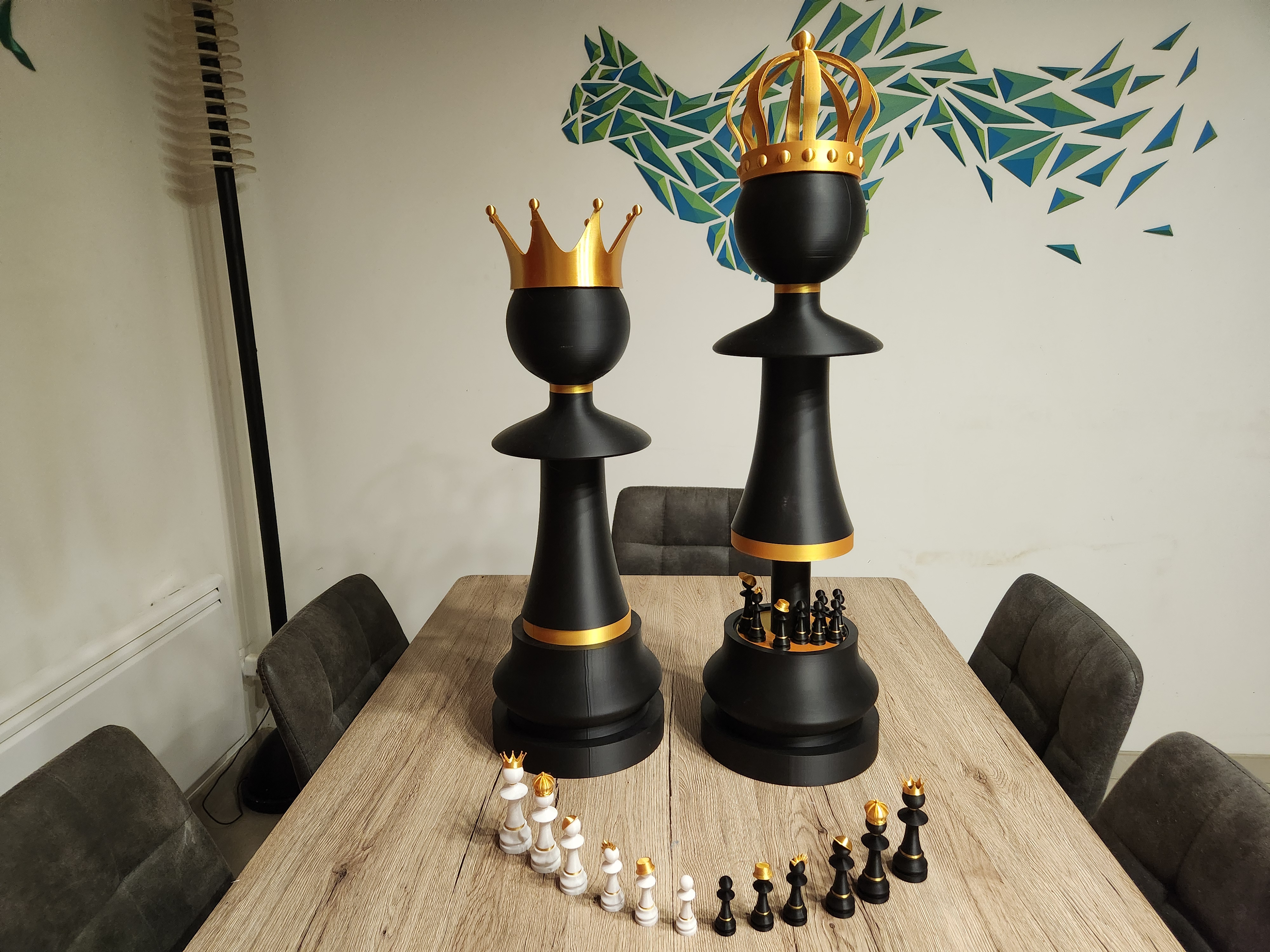 Large Chess Pawn with fashion accessories (multiparts)