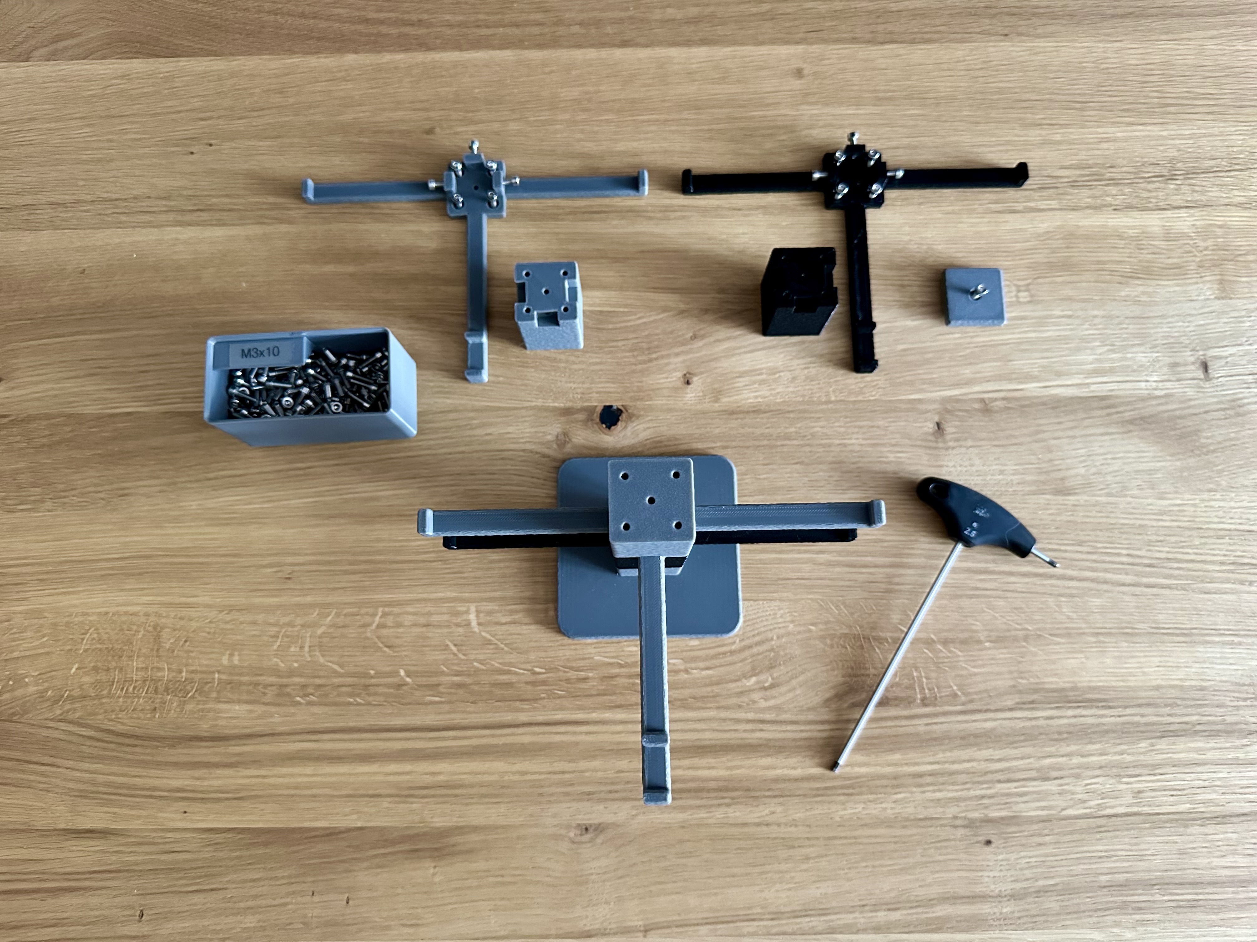 Miniatura 10 do modelo 3D Modular Glasses Holder