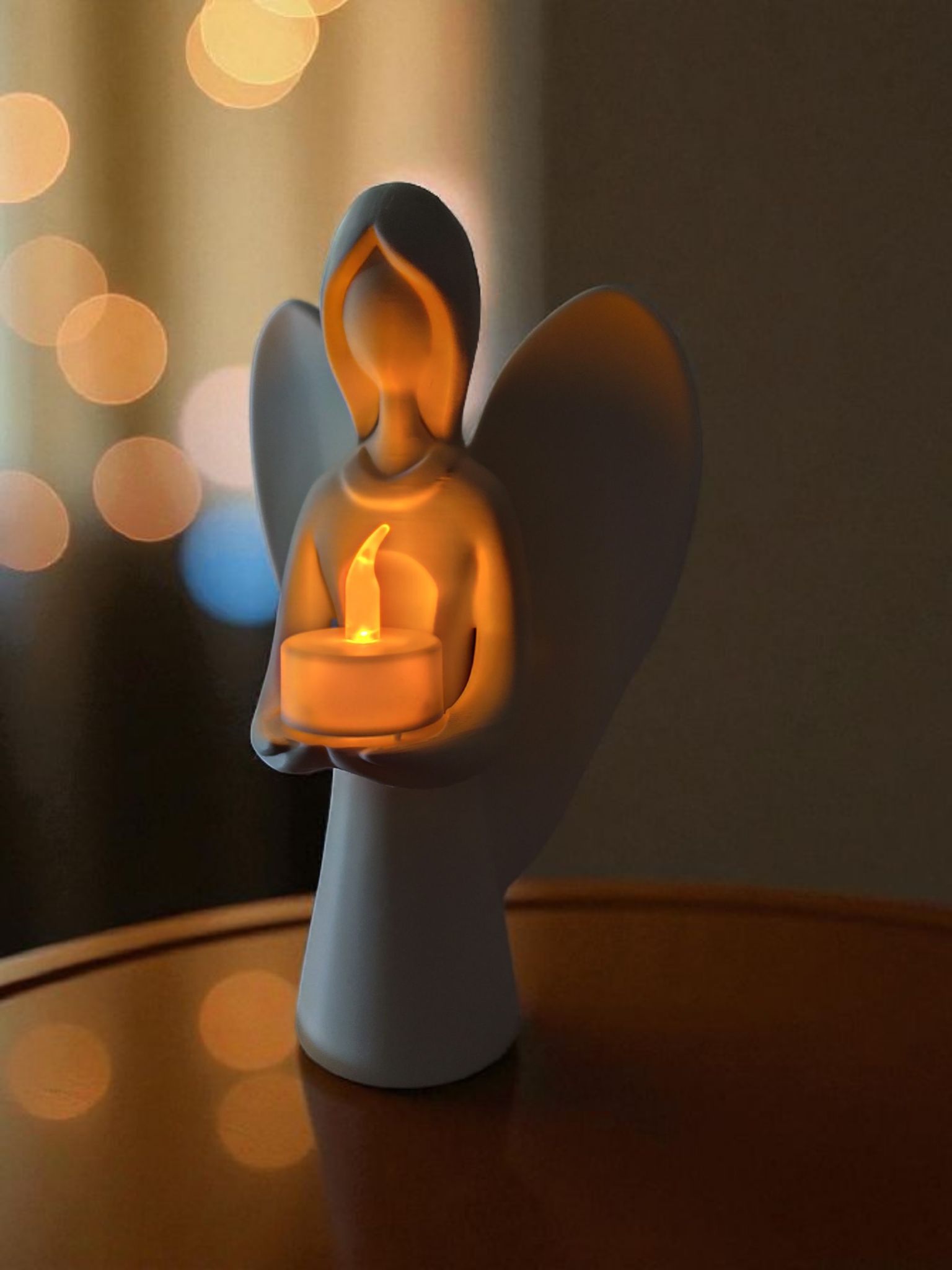 Christmas angel carries the light -Tealight holder